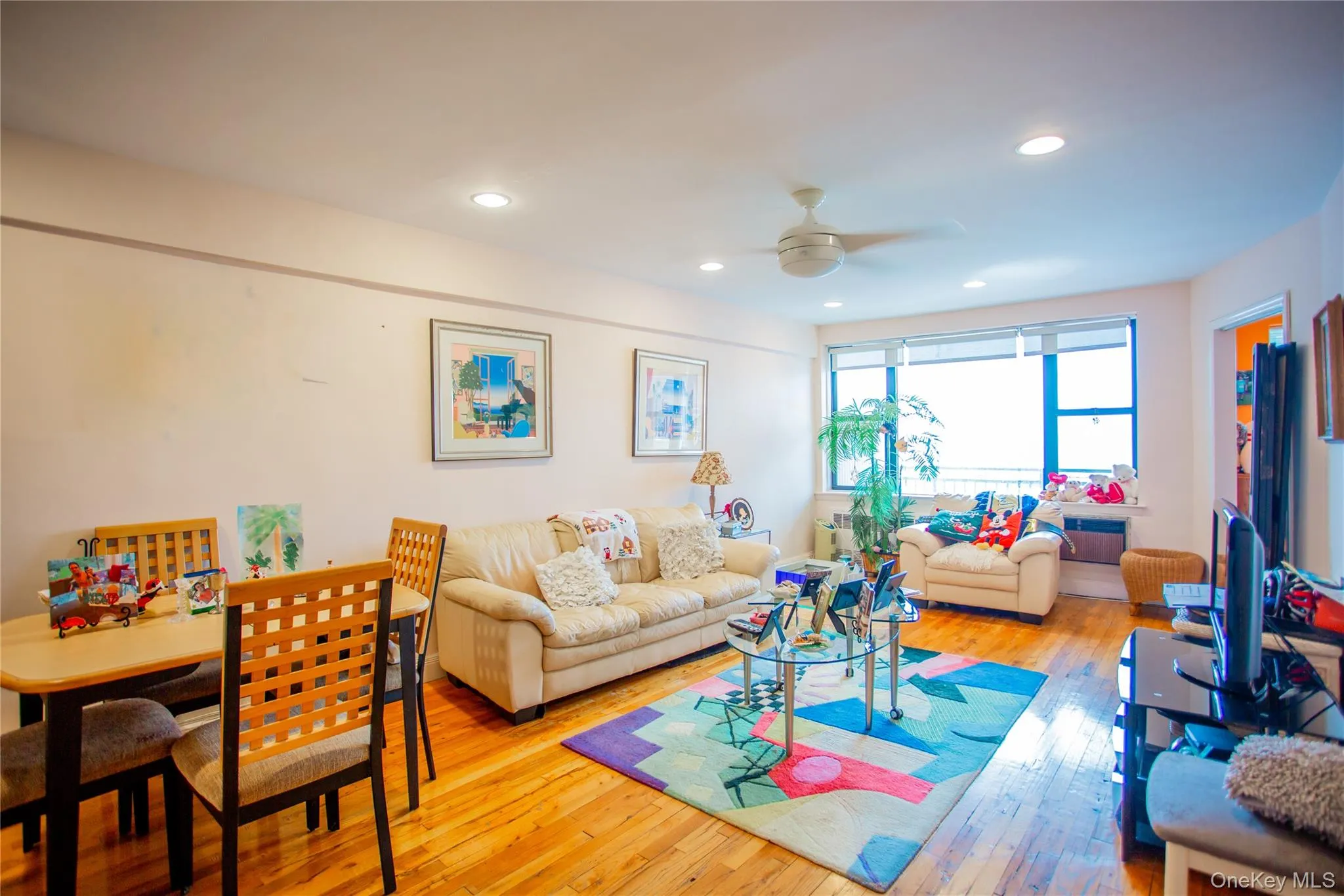 333 Broadway, Long Beach, NY, 1 Bedroom Bedrooms, 4 Rooms Rooms,1 BathroomBathrooms,Residential,For Rent,Broadway,0,1059611 333 Broadway, Long Beach, NY, 1 Bedroom Bedrooms, 4 Rooms Rooms,1 BathroomBathrooms,Residential,For Rent,Broadway,0,1059611