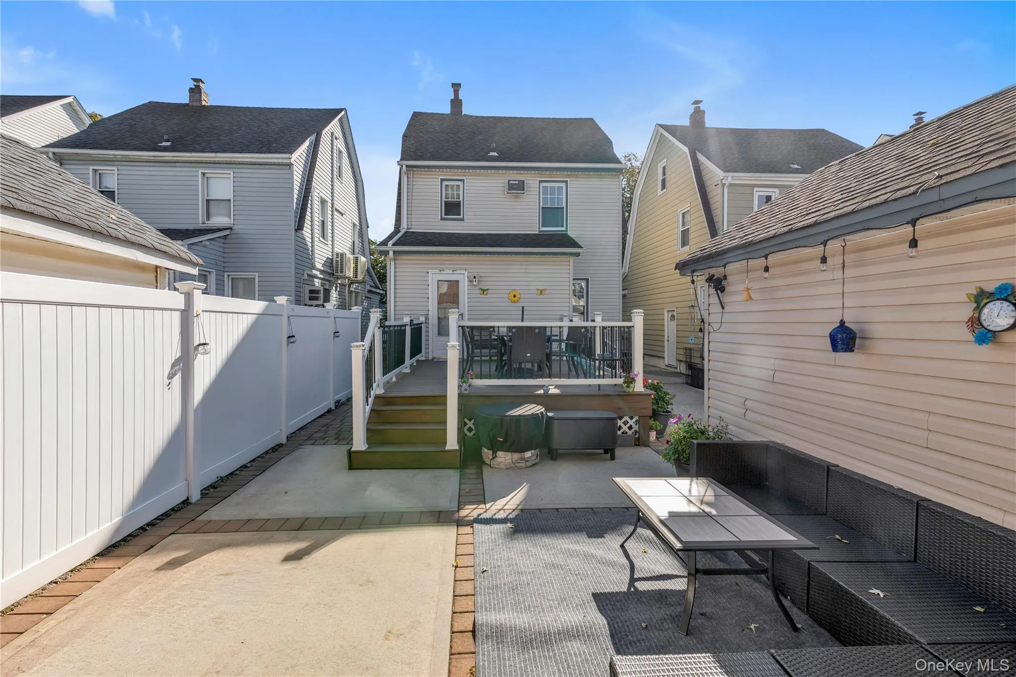 88-32 241st Street, New York, NY, 3 Bedrooms Bedrooms, 8 Rooms Rooms,1 BathroomBathrooms,Residential,For Rent,241st,0,1059612 88-32 241st Street, New York, NY, 3 Bedrooms Bedrooms, 8 Rooms Rooms,1 BathroomBathrooms,Residential,For Rent,241st,0,1059612