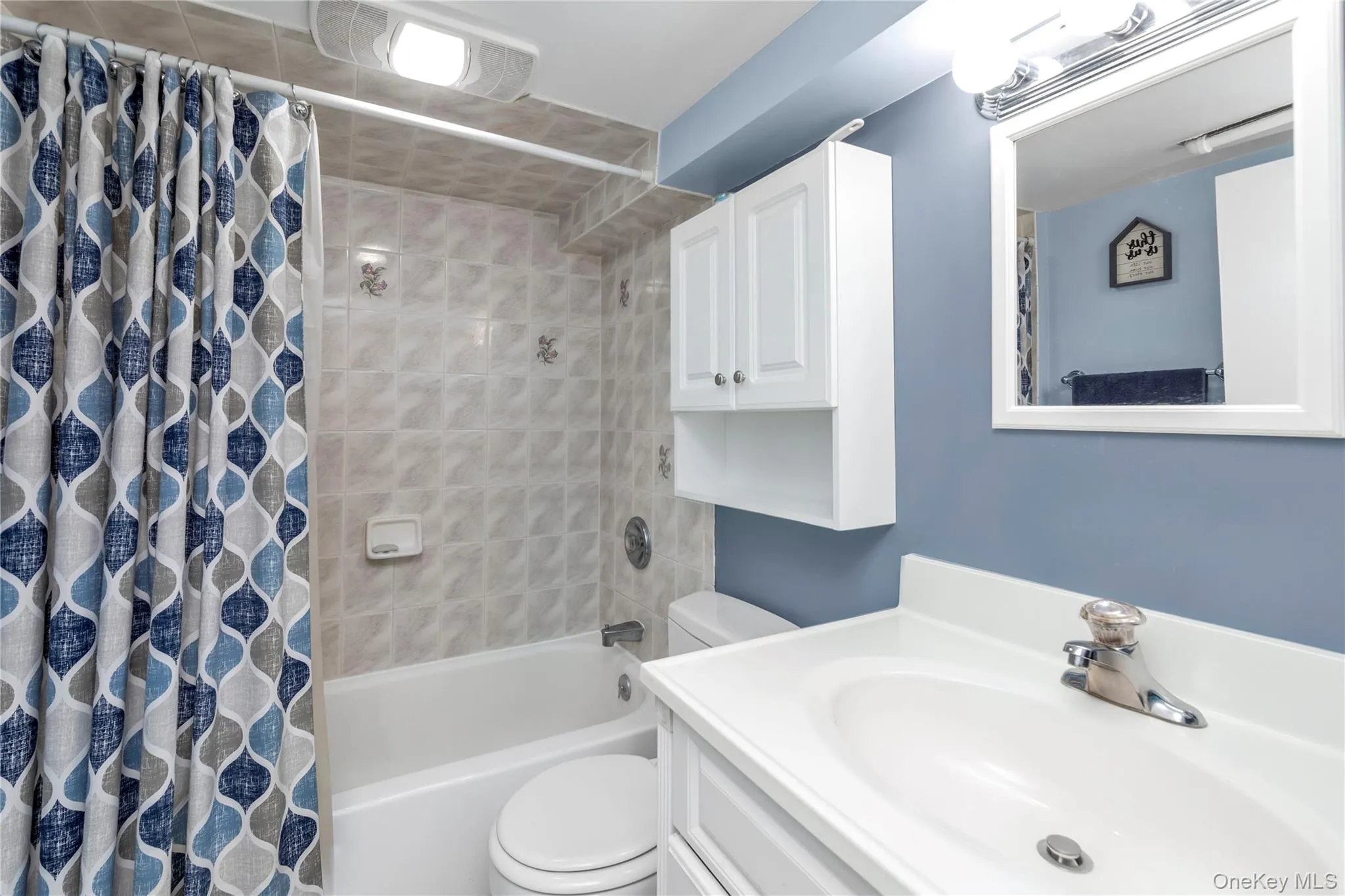 88-32 241st Street, New York, NY, 3 Bedrooms Bedrooms, 8 Rooms Rooms,1 BathroomBathrooms,Residential,For Rent,241st,0,1059612 88-32 241st Street, New York, NY, 3 Bedrooms Bedrooms, 8 Rooms Rooms,1 BathroomBathrooms,Residential,For Rent,241st,0,1059612