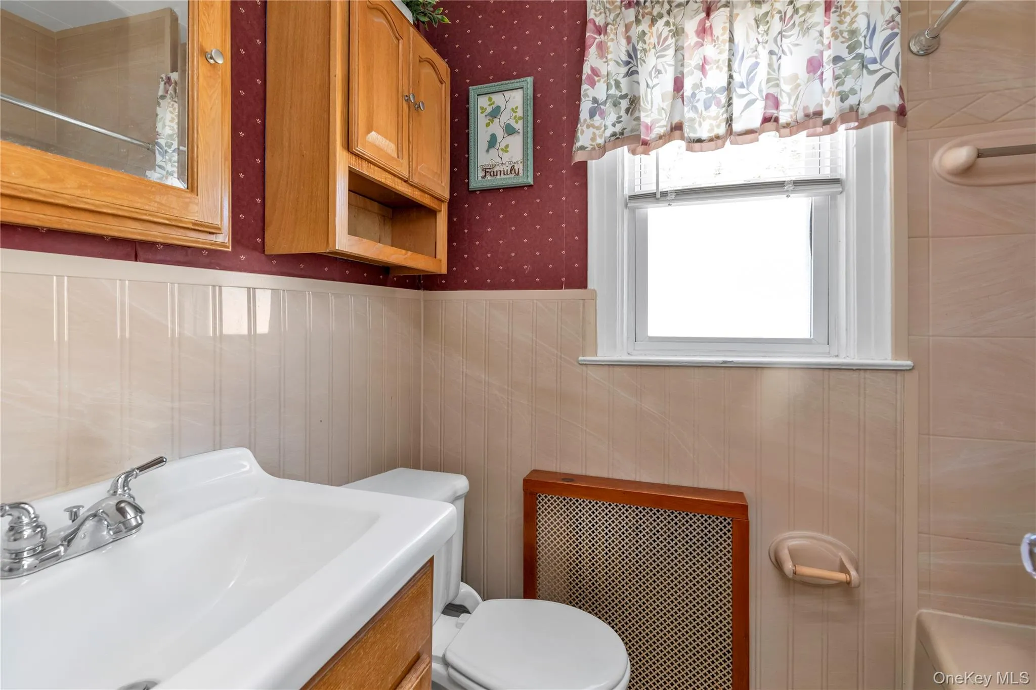 88-32 241st Street, New York, NY, 3 Bedrooms Bedrooms, 8 Rooms Rooms,1 BathroomBathrooms,Residential,For Rent,241st,0,1059612 88-32 241st Street, New York, NY, 3 Bedrooms Bedrooms, 8 Rooms Rooms,1 BathroomBathrooms,Residential,For Rent,241st,0,1059612