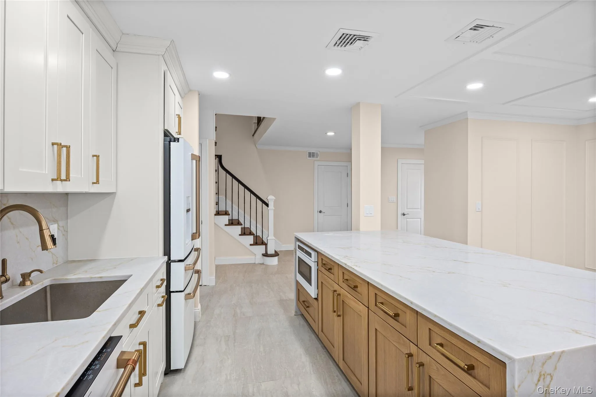 289 Lido Boulevard, Hempstead, NY, 4 Bedrooms Bedrooms, 9 Rooms Rooms,2 BathroomsBathrooms,Residential,For Rent,Lido,0,1059618 289 Lido Boulevard, Hempstead, NY, 4 Bedrooms Bedrooms, 9 Rooms Rooms,2 BathroomsBathrooms,Residential,For Rent,Lido,0,1059618