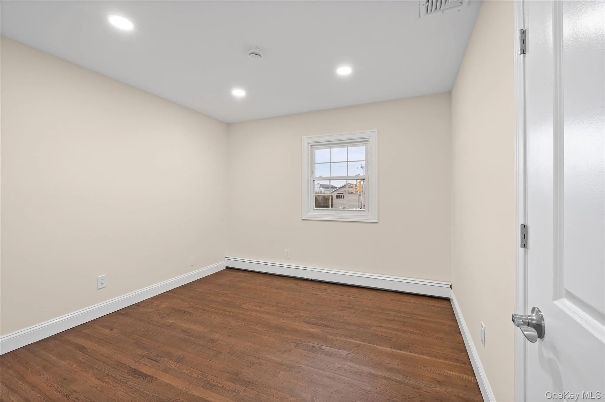 289 Lido Boulevard, Hempstead, NY, 4 Bedrooms Bedrooms, 9 Rooms Rooms,2 BathroomsBathrooms,Residential,For Rent,Lido,0,1059618 289 Lido Boulevard, Hempstead, NY, 4 Bedrooms Bedrooms, 9 Rooms Rooms,2 BathroomsBathrooms,Residential,For Rent,Lido,0,1059618
