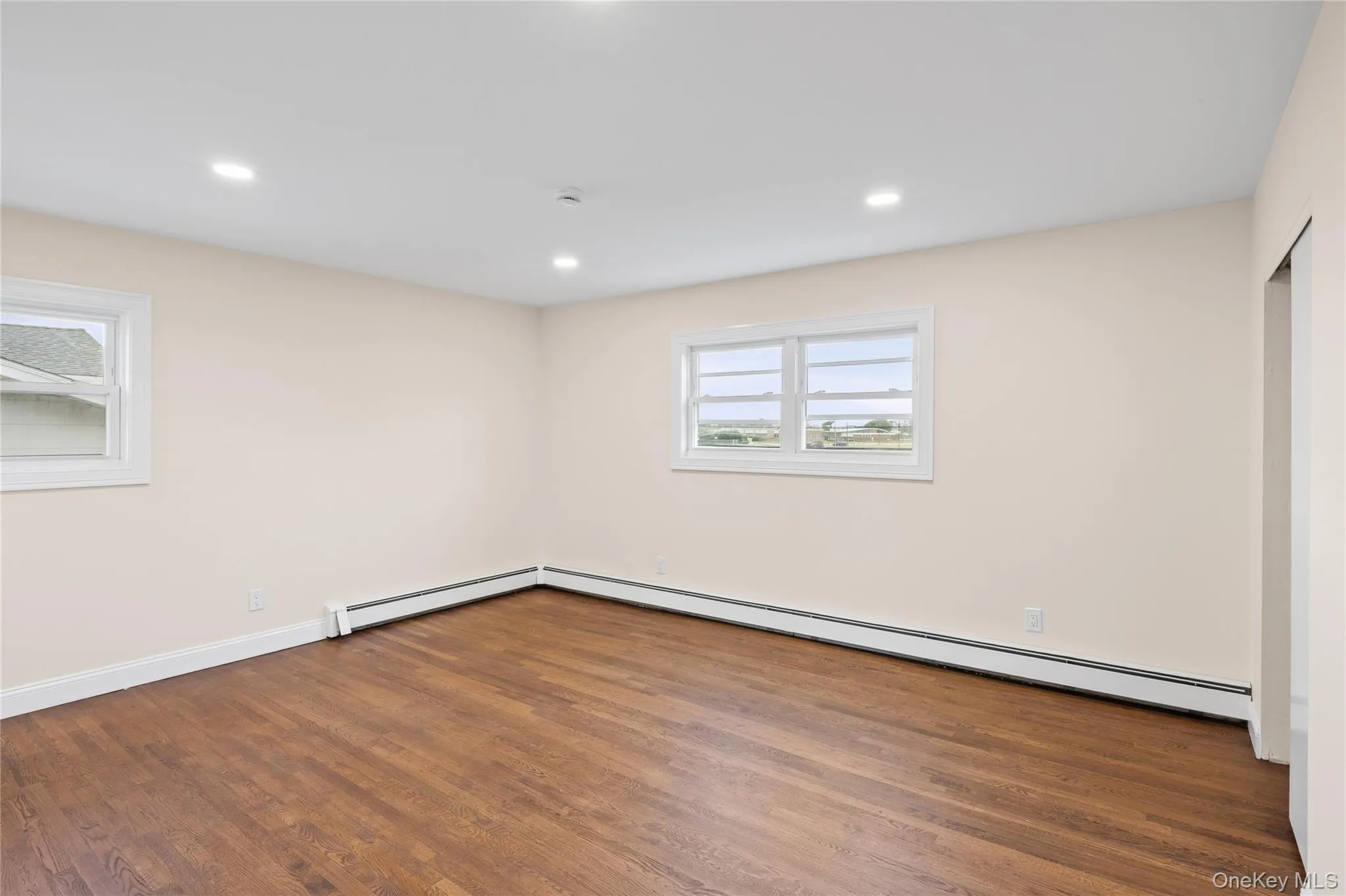 289 Lido Boulevard, Hempstead, NY, 4 Bedrooms Bedrooms, 9 Rooms Rooms,2 BathroomsBathrooms,Residential,For Rent,Lido,0,1059618 289 Lido Boulevard, Hempstead, NY, 4 Bedrooms Bedrooms, 9 Rooms Rooms,2 BathroomsBathrooms,Residential,For Rent,Lido,0,1059618