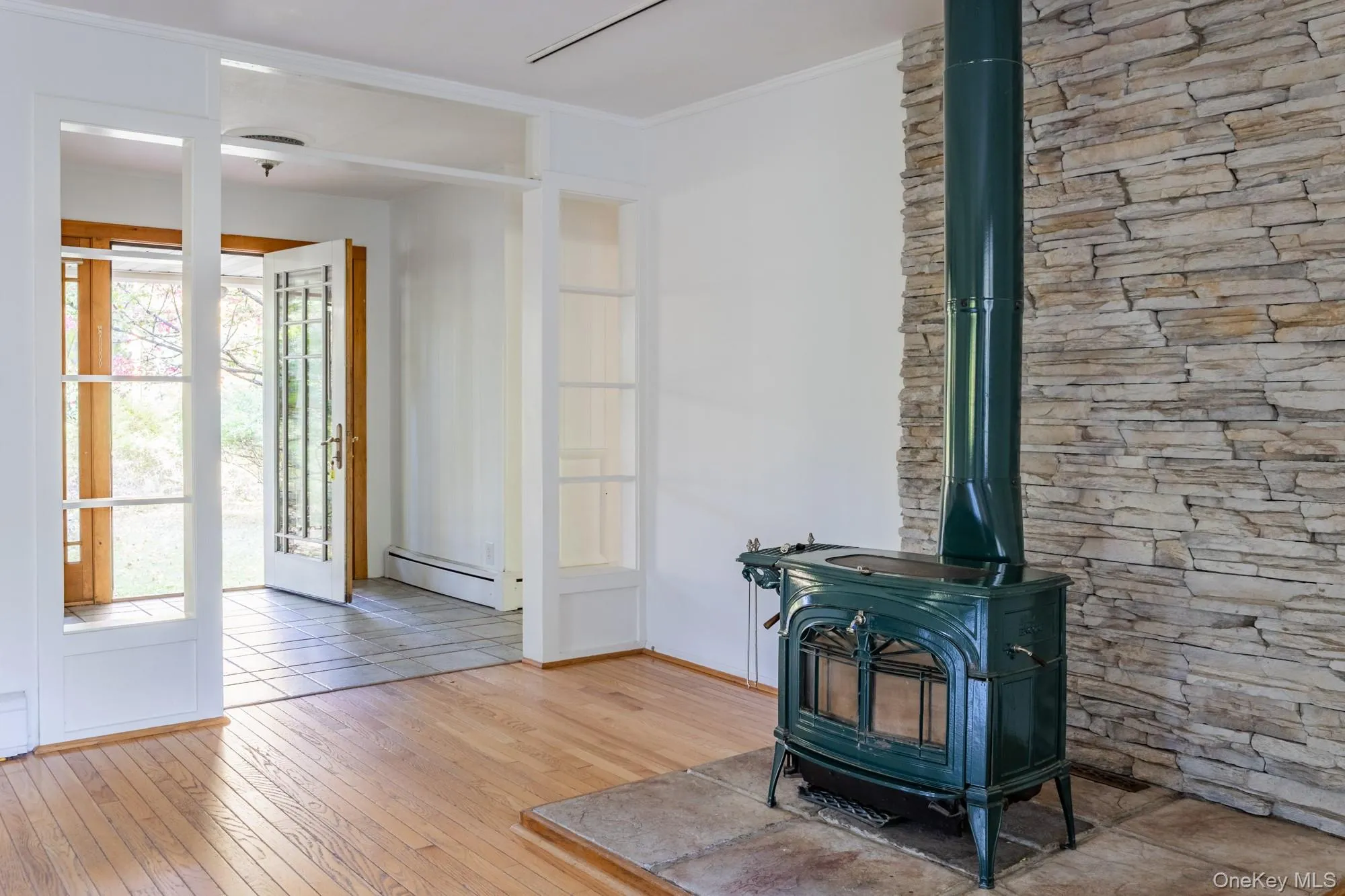 72 Rock City Road, Woodstock, NY, 3 Bedrooms Bedrooms, 7 Rooms Rooms,2 BathroomsBathrooms,Residential,For Rent,Rock City,0,1059628 72 Rock City Road, Woodstock, NY, 3 Bedrooms Bedrooms, 7 Rooms Rooms,2 BathroomsBathrooms,Residential,For Rent,Rock City,0,1059628