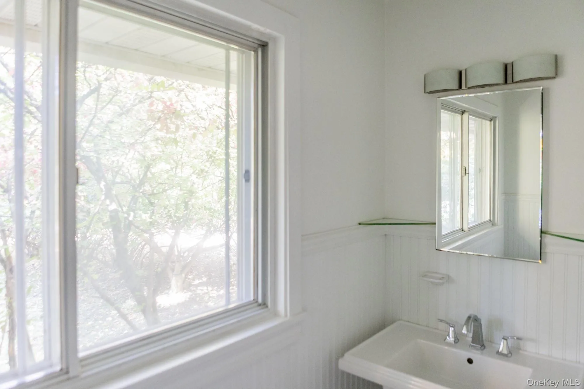 72 Rock City Road, Woodstock, NY, 3 Bedrooms Bedrooms, 7 Rooms Rooms,2 BathroomsBathrooms,Residential,For Rent,Rock City,0,1059628 72 Rock City Road, Woodstock, NY, 3 Bedrooms Bedrooms, 7 Rooms Rooms,2 BathroomsBathrooms,Residential,For Rent,Rock City,0,1059628