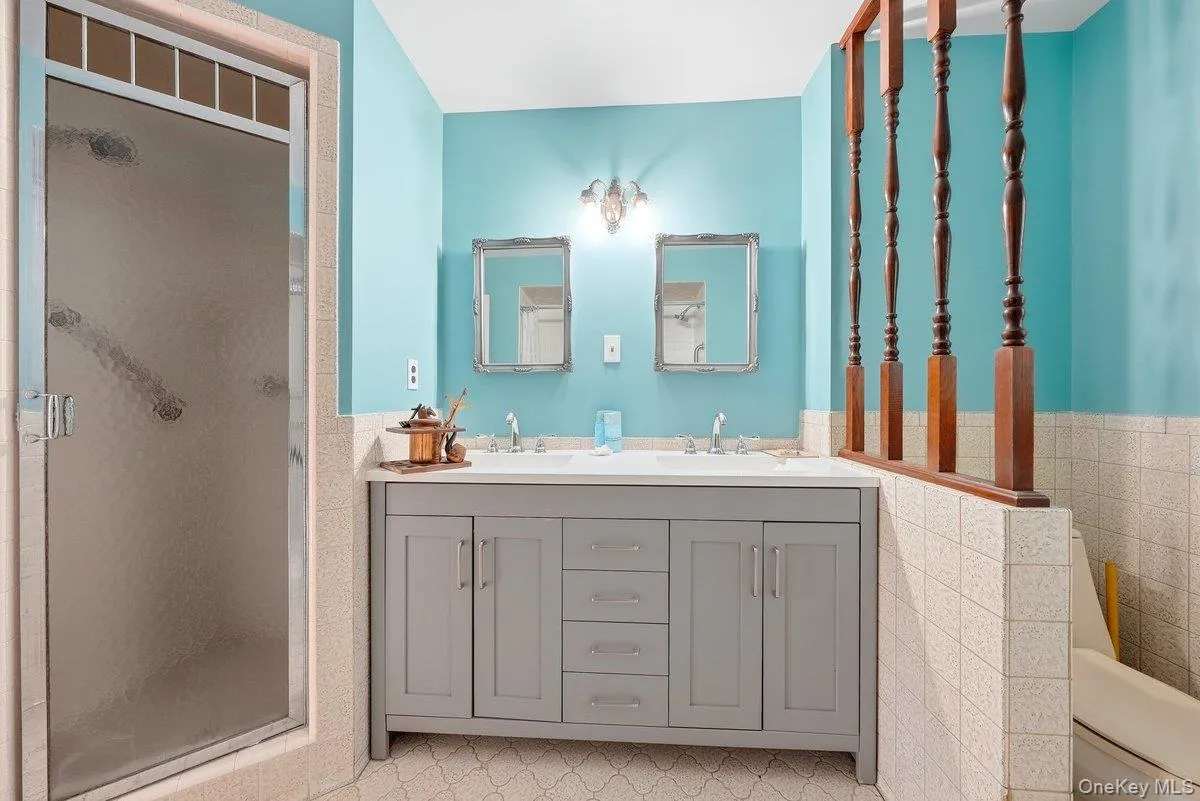 Hall Bathroom Hall Bathroom