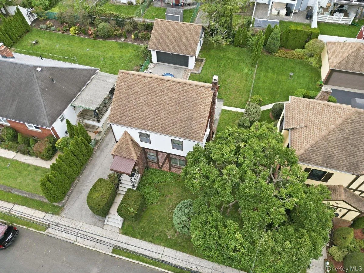 54 Kimball Terrace, Yonkers, NY, 3 Bedrooms Bedrooms, 9 Rooms Rooms,1 BathroomBathrooms,Residential,For Rent,Kimball,0,1059634 54 Kimball Terrace, Yonkers, NY, 3 Bedrooms Bedrooms, 9 Rooms Rooms,1 BathroomBathrooms,Residential,For Rent,Kimball,0,1059634