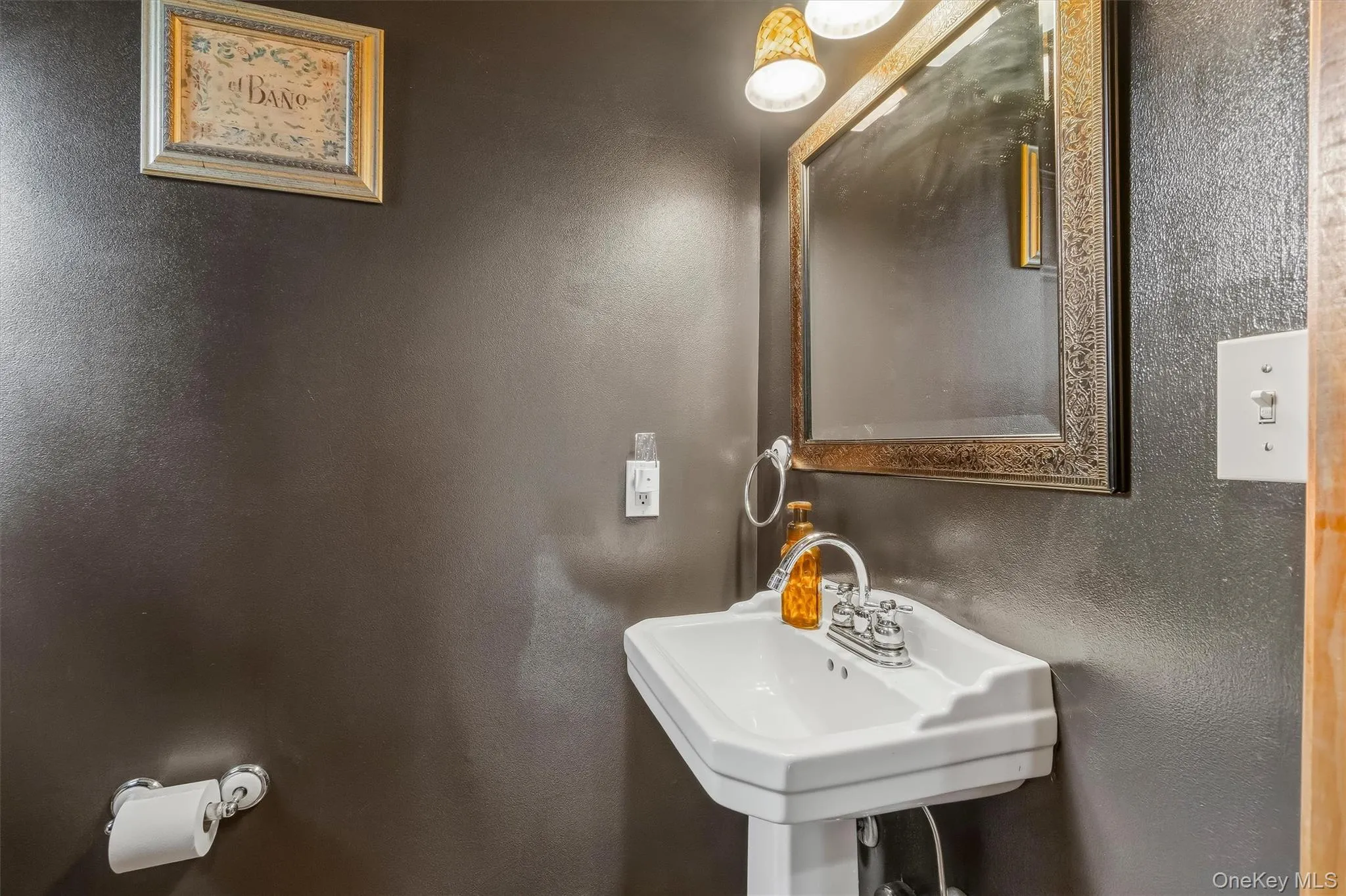 157 Martin Place, Orangetown, NY, 3 Bedrooms Bedrooms, 8 Rooms Rooms,2 BathroomsBathrooms,Residential,For Rent,Martin,0,1059640 157 Martin Place, Orangetown, NY, 3 Bedrooms Bedrooms, 8 Rooms Rooms,2 BathroomsBathrooms,Residential,For Rent,Martin,0,1059640