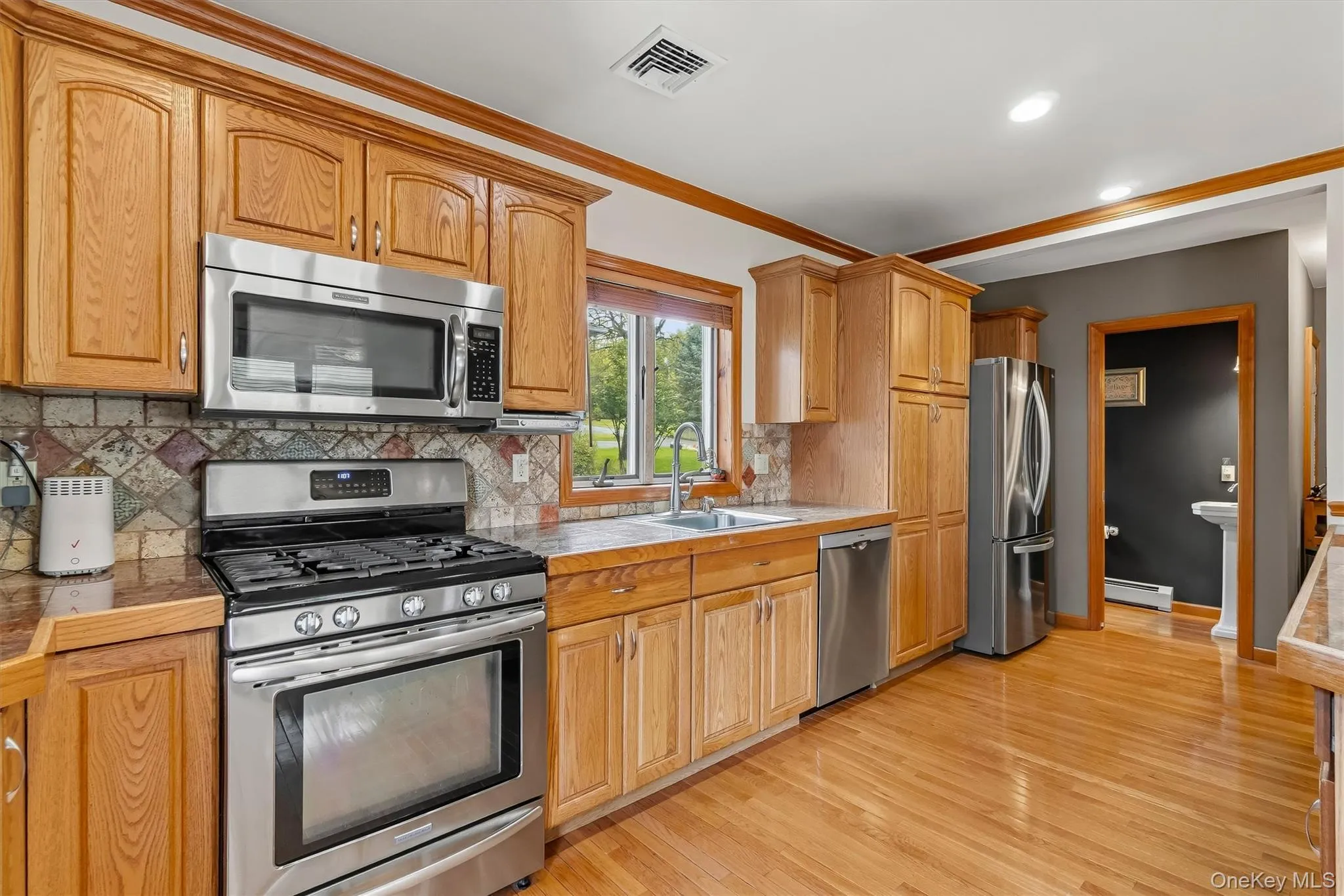 157 Martin Place, Orangetown, NY, 3 Bedrooms Bedrooms, 8 Rooms Rooms,2 BathroomsBathrooms,Residential,For Rent,Martin,0,1059640 157 Martin Place, Orangetown, NY, 3 Bedrooms Bedrooms, 8 Rooms Rooms,2 BathroomsBathrooms,Residential,For Rent,Martin,0,1059640