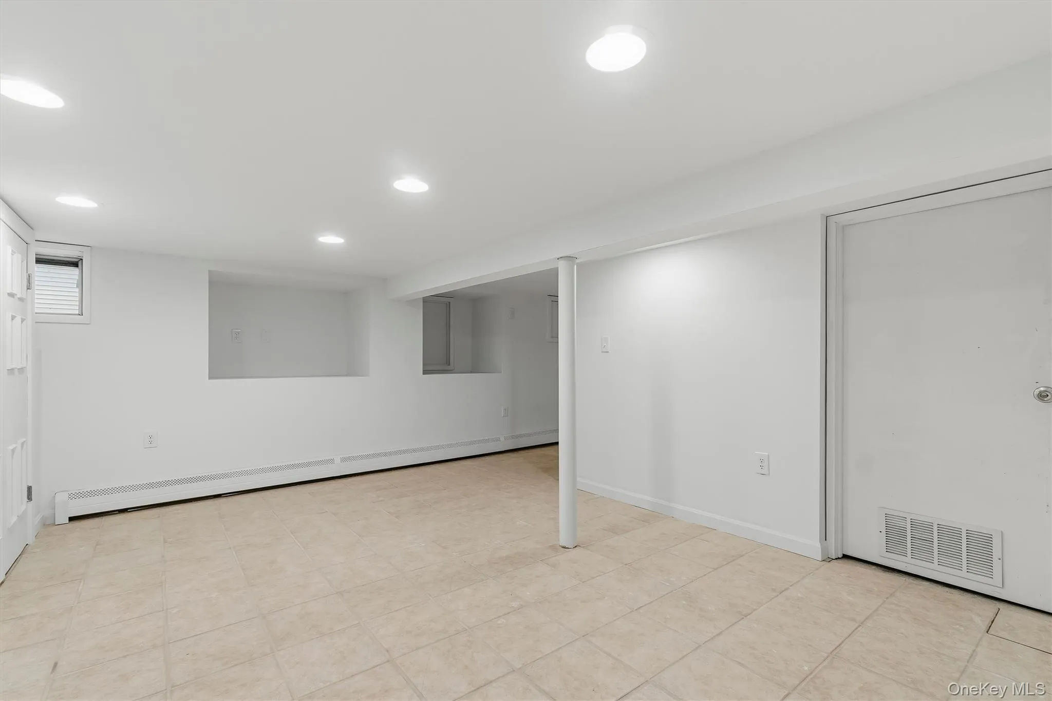 157 Martin Place, Orangetown, NY, 3 Bedrooms Bedrooms, 8 Rooms Rooms,2 BathroomsBathrooms,Residential,For Rent,Martin,0,1059640 157 Martin Place, Orangetown, NY, 3 Bedrooms Bedrooms, 8 Rooms Rooms,2 BathroomsBathrooms,Residential,For Rent,Martin,0,1059640