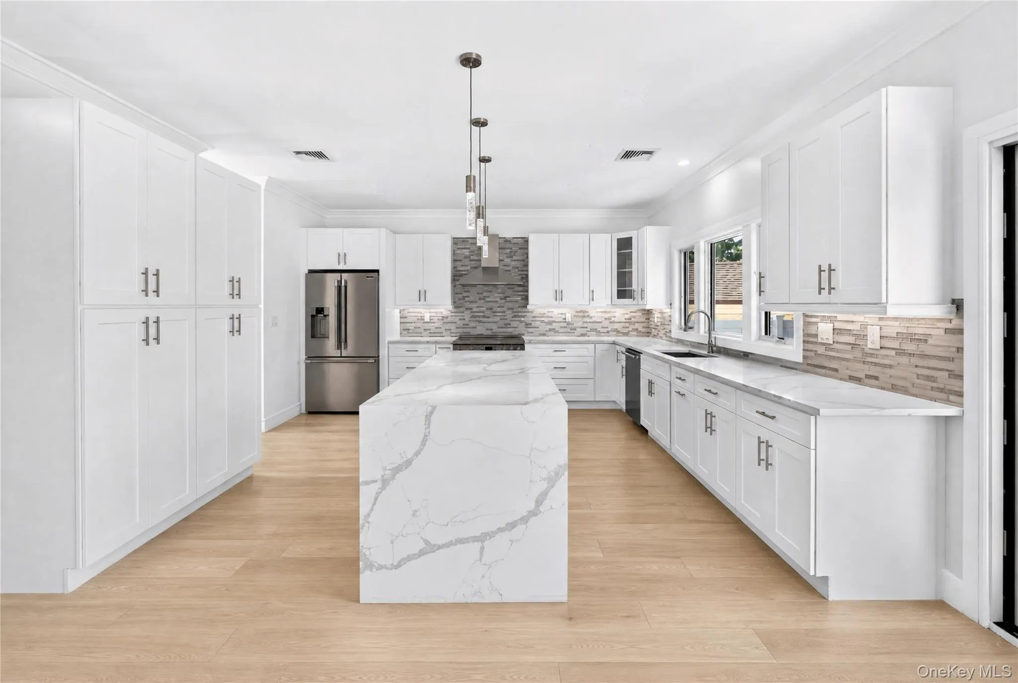 44 Meadow Lane, Hempstead, NY, 5 Bedrooms Bedrooms, 10 Rooms Rooms,4 BathroomsBathrooms,Residential,For Rent,Meadow,0,1059643 44 Meadow Lane, Hempstead, NY, 5 Bedrooms Bedrooms, 10 Rooms Rooms,4 BathroomsBathrooms,Residential,For Rent,Meadow,0,1059643