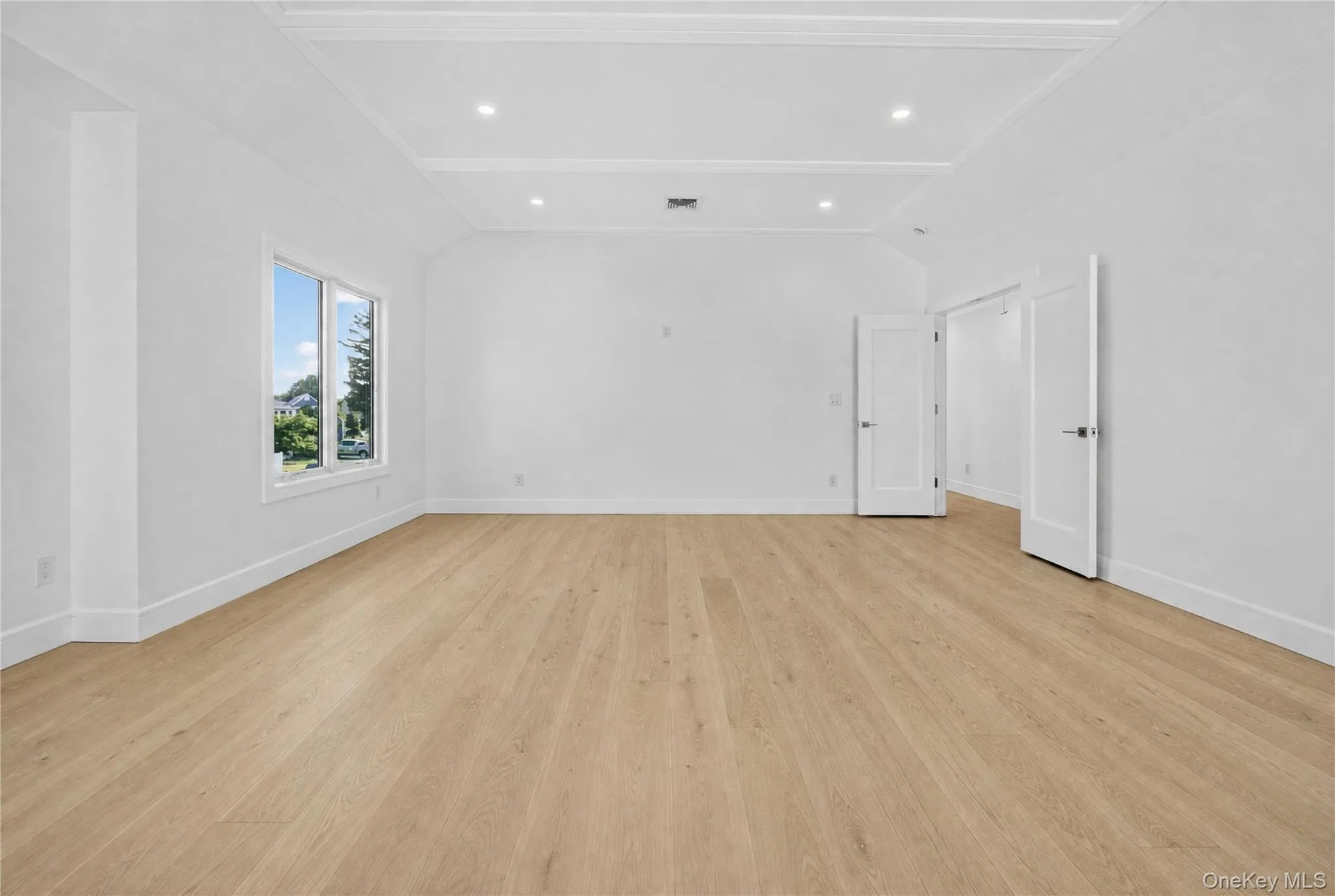 44 Meadow Lane, Hempstead, NY, 5 Bedrooms Bedrooms, 10 Rooms Rooms,4 BathroomsBathrooms,Residential,For Rent,Meadow,0,1059643 44 Meadow Lane, Hempstead, NY, 5 Bedrooms Bedrooms, 10 Rooms Rooms,4 BathroomsBathrooms,Residential,For Rent,Meadow,0,1059643