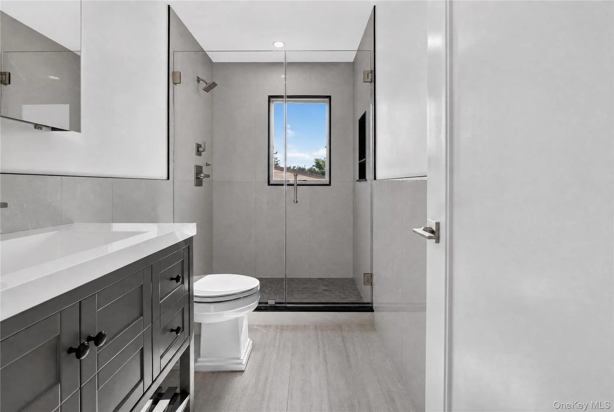 44 Meadow Lane, Hempstead, NY, 5 Bedrooms Bedrooms, 10 Rooms Rooms,4 BathroomsBathrooms,Residential,For Rent,Meadow,0,1059643 44 Meadow Lane, Hempstead, NY, 5 Bedrooms Bedrooms, 10 Rooms Rooms,4 BathroomsBathrooms,Residential,For Rent,Meadow,0,1059643