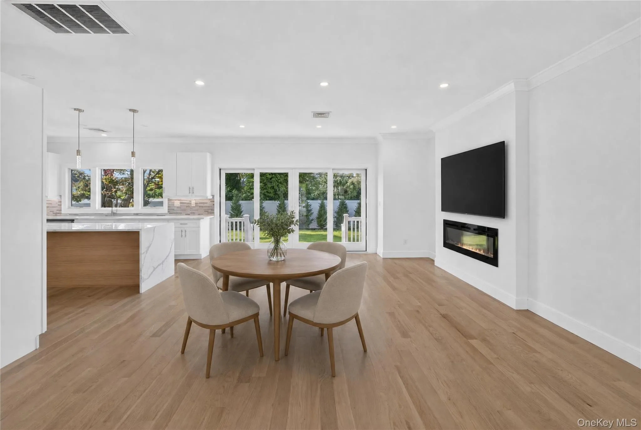 44 Meadow Lane, Hempstead, NY, 5 Bedrooms Bedrooms, 10 Rooms Rooms,4 BathroomsBathrooms,Residential,For Rent,Meadow,0,1059643 44 Meadow Lane, Hempstead, NY, 5 Bedrooms Bedrooms, 10 Rooms Rooms,4 BathroomsBathrooms,Residential,For Rent,Meadow,0,1059643