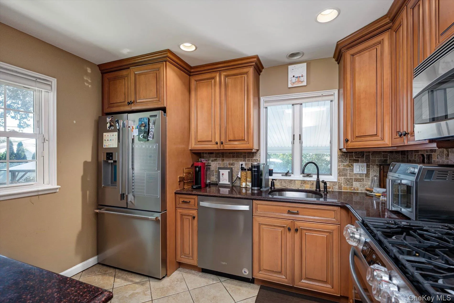 18 Meadow Lark Drive, Huntington, NY, 3 Bedrooms Bedrooms, 7 Rooms Rooms,2 BathroomsBathrooms,Residential,For Rent,Meadow Lark,0,1059644 18 Meadow Lark Drive, Huntington, NY, 3 Bedrooms Bedrooms, 7 Rooms Rooms,2 BathroomsBathrooms,Residential,For Rent,Meadow Lark,0,1059644