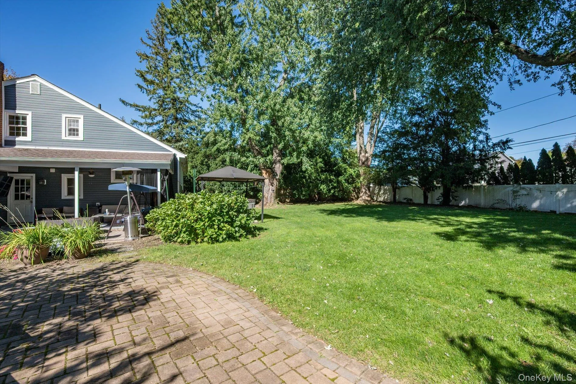 18 Meadow Lark Drive, Huntington, NY, 3 Bedrooms Bedrooms, 7 Rooms Rooms,2 BathroomsBathrooms,Residential,For Rent,Meadow Lark,0,1059644 18 Meadow Lark Drive, Huntington, NY, 3 Bedrooms Bedrooms, 7 Rooms Rooms,2 BathroomsBathrooms,Residential,For Rent,Meadow Lark,0,1059644