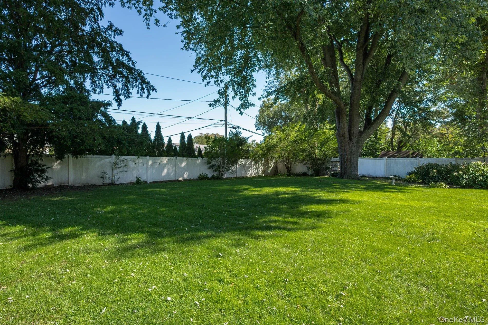 18 Meadow Lark Drive, Huntington, NY, 3 Bedrooms Bedrooms, 7 Rooms Rooms,2 BathroomsBathrooms,Residential,For Rent,Meadow Lark,0,1059644 18 Meadow Lark Drive, Huntington, NY, 3 Bedrooms Bedrooms, 7 Rooms Rooms,2 BathroomsBathrooms,Residential,For Rent,Meadow Lark,0,1059644
