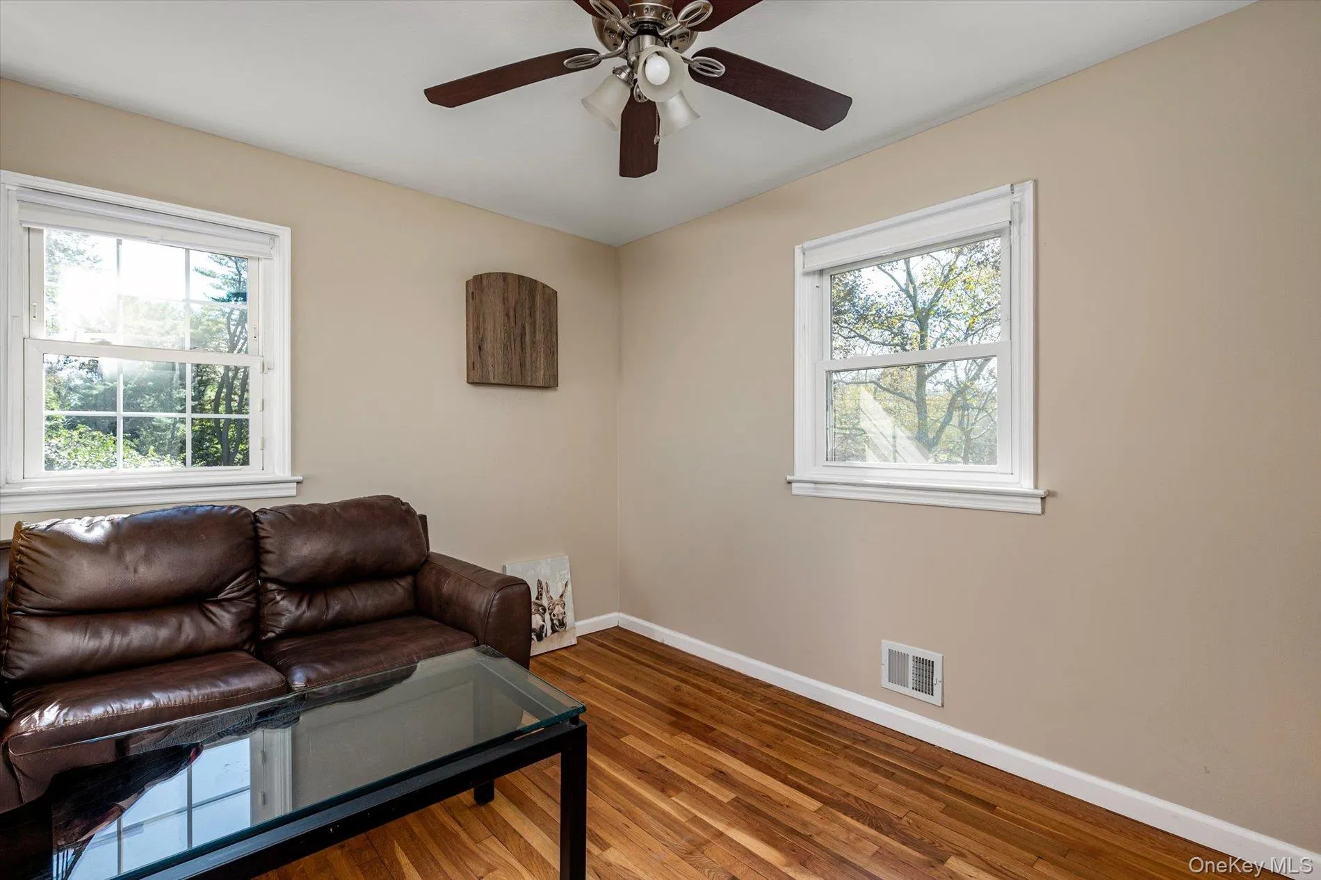 18 Meadow Lark Drive, Huntington, NY, 3 Bedrooms Bedrooms, 7 Rooms Rooms,2 BathroomsBathrooms,Residential,For Rent,Meadow Lark,0,1059644 18 Meadow Lark Drive, Huntington, NY, 3 Bedrooms Bedrooms, 7 Rooms Rooms,2 BathroomsBathrooms,Residential,For Rent,Meadow Lark,0,1059644
