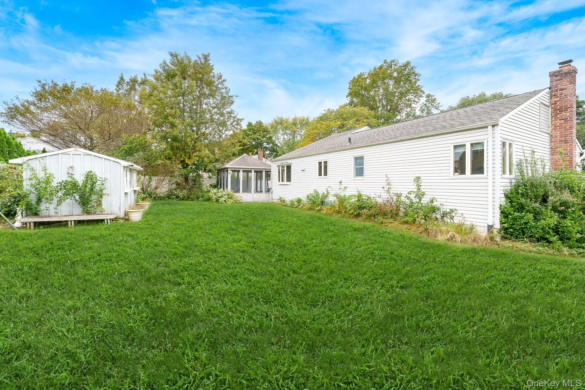 42 Peachtree Lane, Huntington, NY, 3 Bedrooms Bedrooms, 6 Rooms Rooms,1 BathroomBathrooms,Residential,For Rent,Peachtree,0,1059660 42 Peachtree Lane, Huntington, NY, 3 Bedrooms Bedrooms, 6 Rooms Rooms,1 BathroomBathrooms,Residential,For Rent,Peachtree,0,1059660