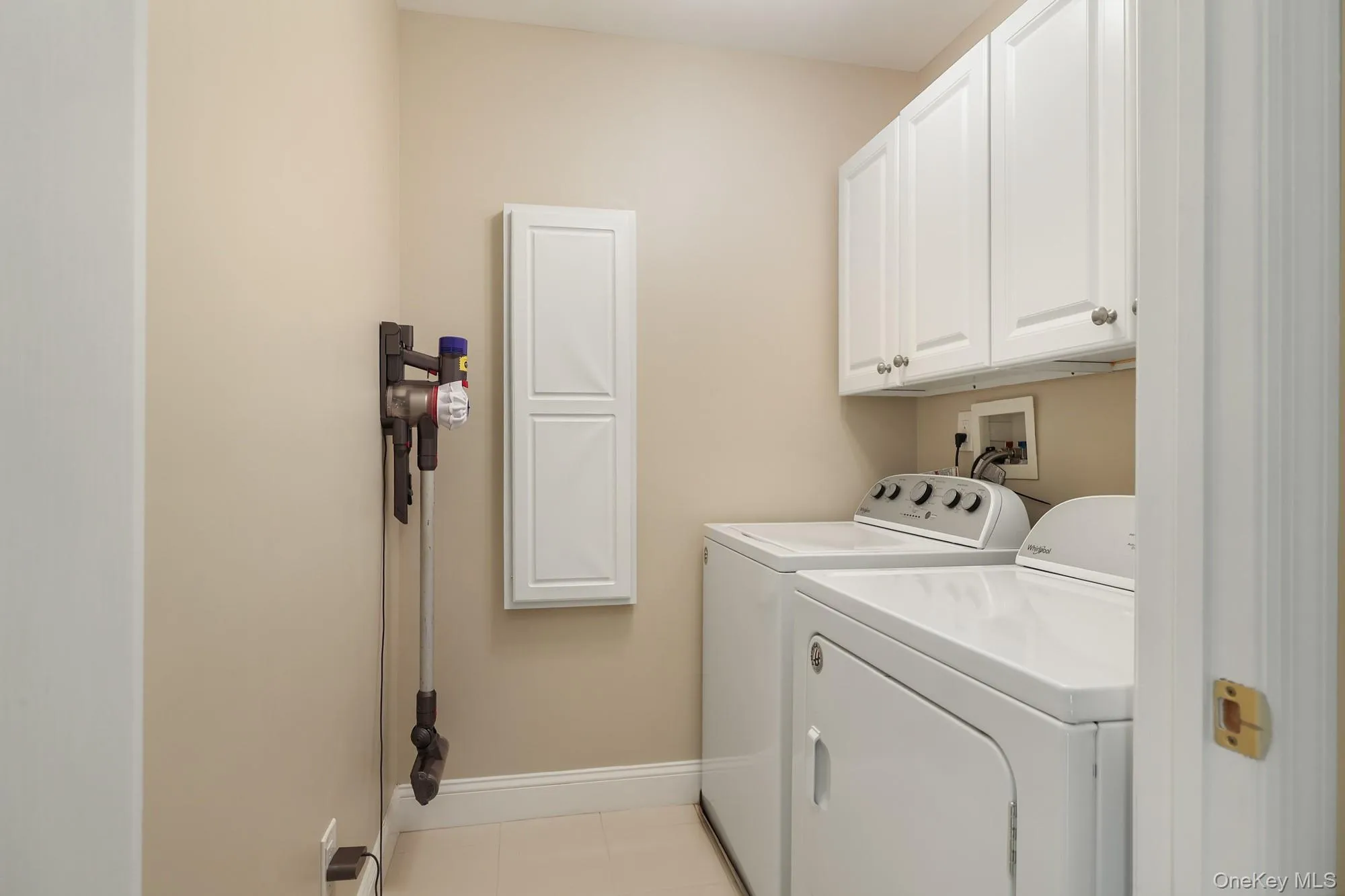 30 Torrey Pine Lane, Islip, NY, 2 Bedrooms Bedrooms, 5 Rooms Rooms,2 BathroomsBathrooms,Residential,For Rent,Torrey Pine,0,1059661 30 Torrey Pine Lane, Islip, NY, 2 Bedrooms Bedrooms, 5 Rooms Rooms,2 BathroomsBathrooms,Residential,For Rent,Torrey Pine,0,1059661