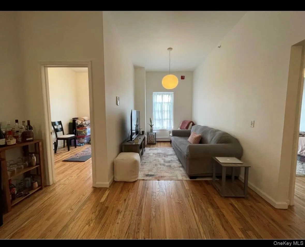 484 Main Street, Beacon, NY, 2 Bedroom Bedrooms, 4 Room Rooms,1 BathroomBathrooms,Residential Lease,For Rent,Main,0,1059662 484 Main Street, Beacon, NY, 2 Bedroom Bedrooms, 4 Room Rooms,1 BathroomBathrooms,Residential Lease,For Rent,Main,0,1059662