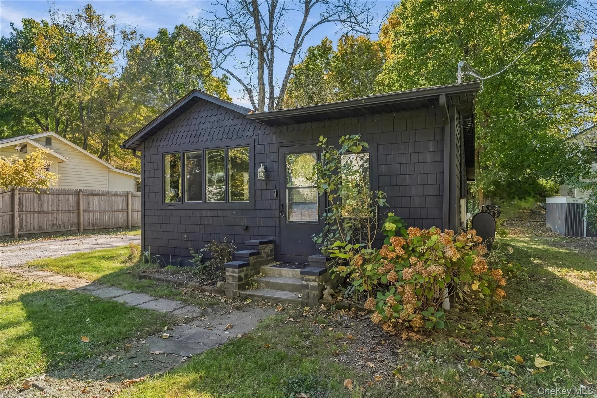 6 Moran Trail, Blooming Grove, NY, 2 Bedrooms Bedrooms, 5 Rooms Rooms,1 BathroomBathrooms,Residential,For Rent,Moran,0,1059677 6 Moran Trail, Blooming Grove, NY, 2 Bedrooms Bedrooms, 5 Rooms Rooms,1 BathroomBathrooms,Residential,For Rent,Moran,0,1059677