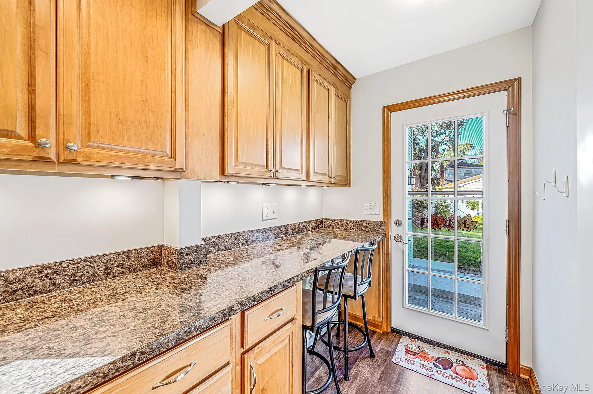51 Marvin Street, Brookhaven, NY, 3 Bedrooms Bedrooms, 6 Rooms Rooms,1 BathroomBathrooms,Residential,For Rent,Marvin,0,1059681 51 Marvin Street, Brookhaven, NY, 3 Bedrooms Bedrooms, 6 Rooms Rooms,1 BathroomBathrooms,Residential,For Rent,Marvin,0,1059681