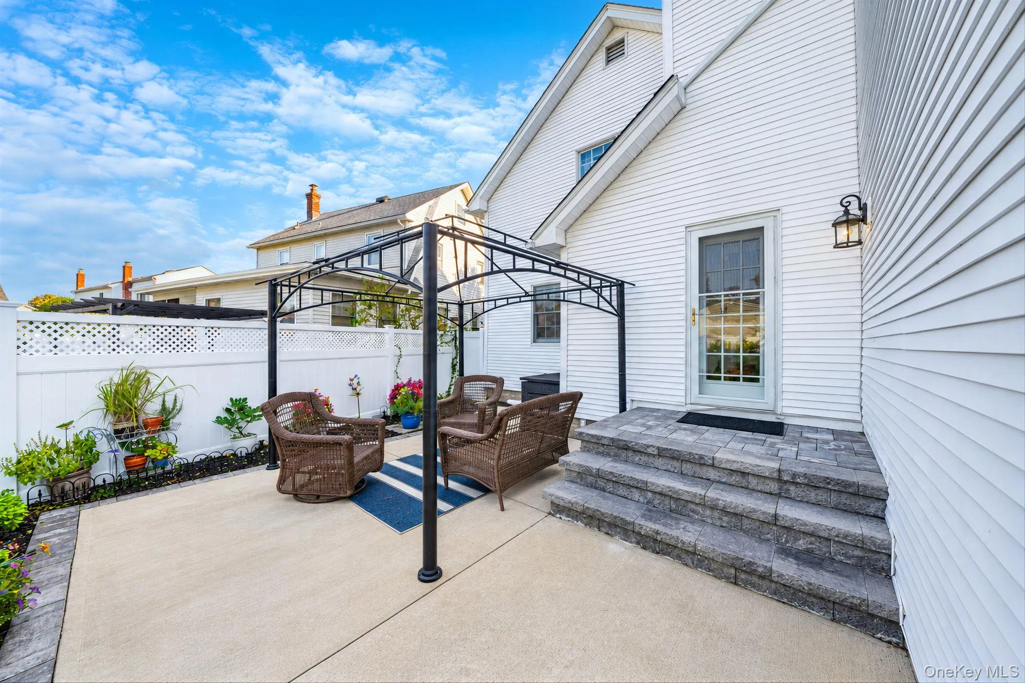 51 Marvin Street, Brookhaven, NY, 3 Bedrooms Bedrooms, 6 Rooms Rooms,1 BathroomBathrooms,Residential,For Rent,Marvin,0,1059681 51 Marvin Street, Brookhaven, NY, 3 Bedrooms Bedrooms, 6 Rooms Rooms,1 BathroomBathrooms,Residential,For Rent,Marvin,0,1059681
