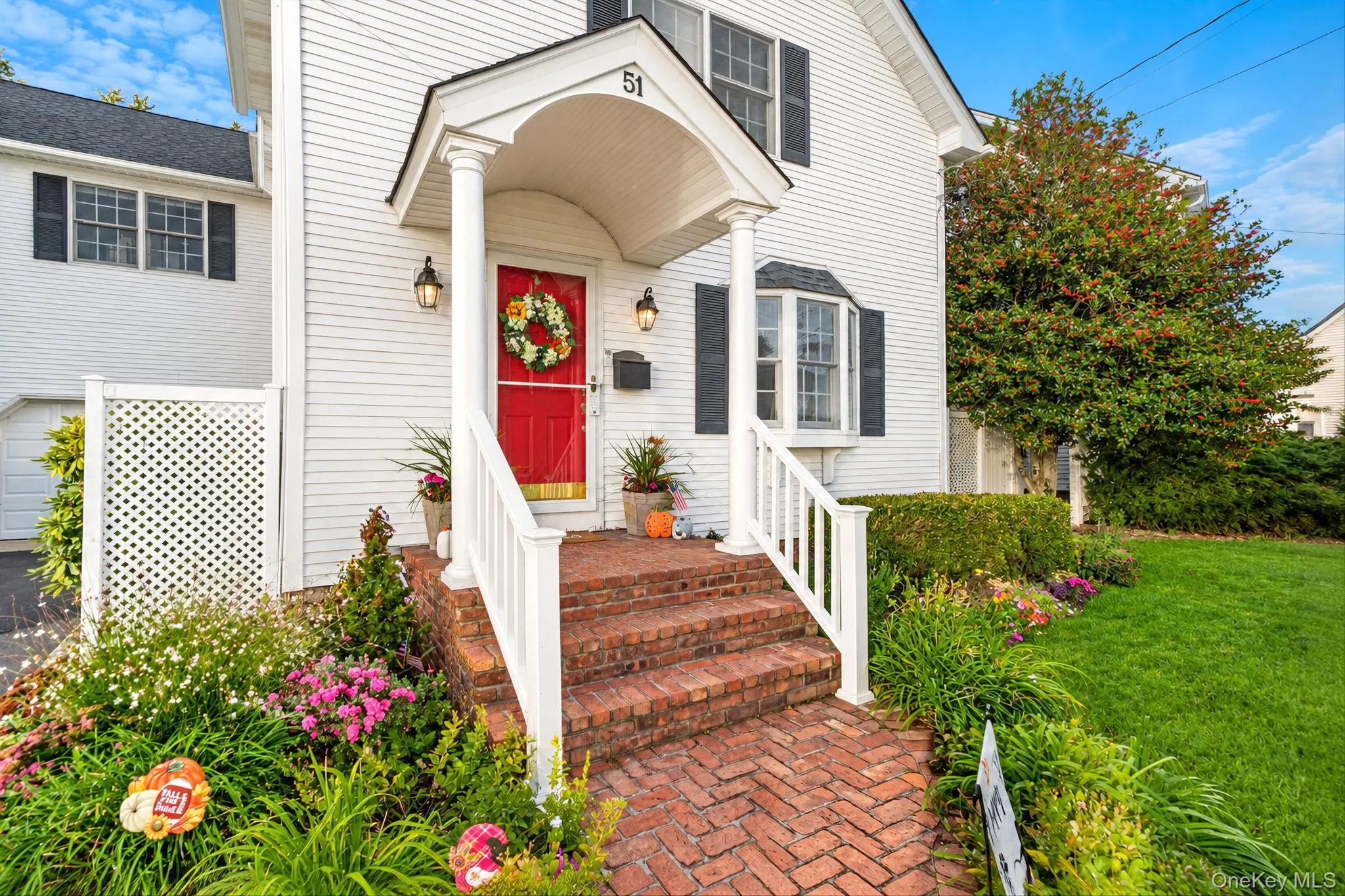 51 Marvin Street, Brookhaven, NY, 3 Bedrooms Bedrooms, 6 Rooms Rooms,1 BathroomBathrooms,Residential,For Rent,Marvin,0,1059681 51 Marvin Street, Brookhaven, NY, 3 Bedrooms Bedrooms, 6 Rooms Rooms,1 BathroomBathrooms,Residential,For Rent,Marvin,0,1059681
