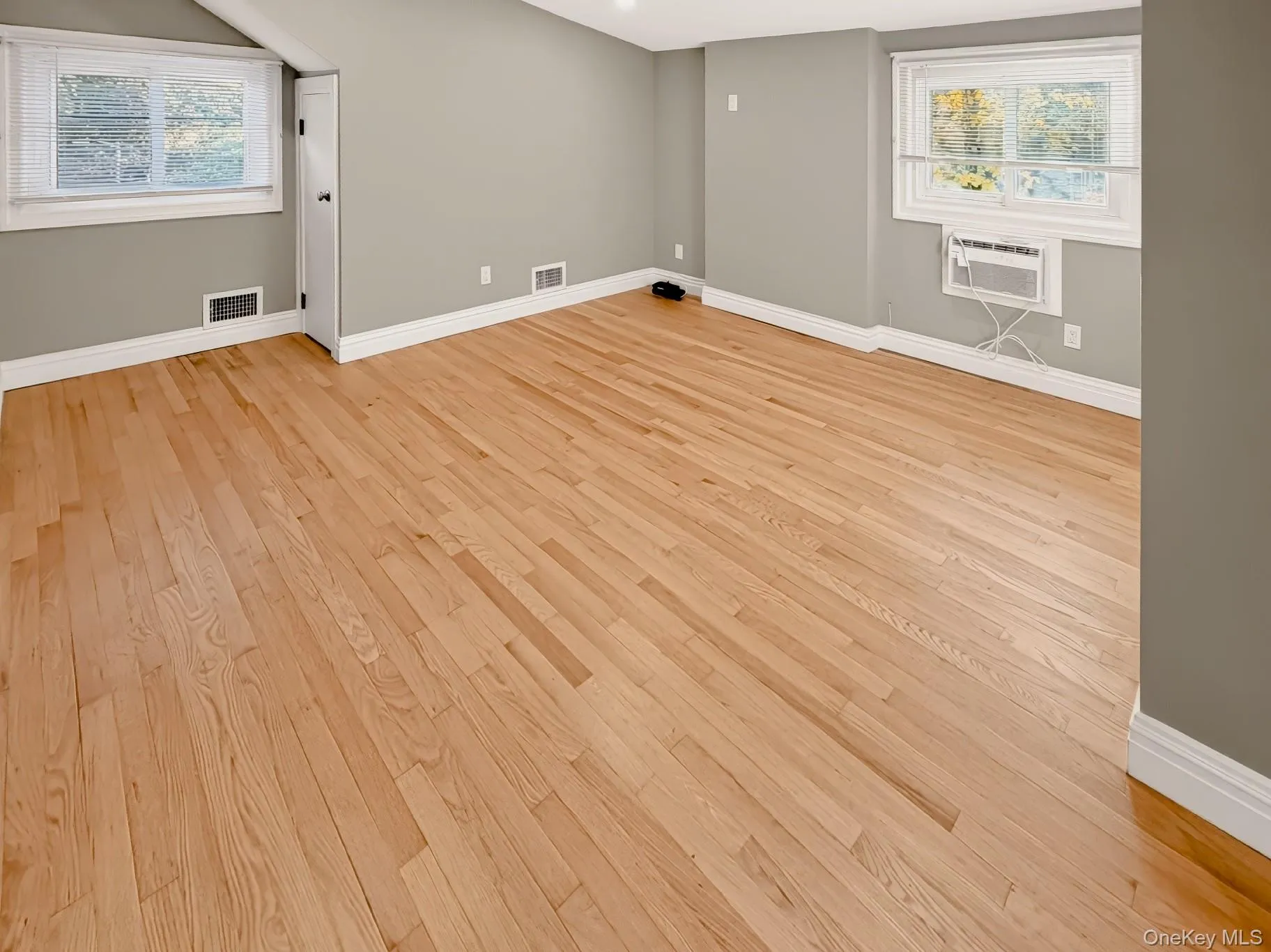 153 Central Avenue, Orangetown, NY, 2 Bedroom Bedrooms, 5 Room Rooms,1 BathroomBathrooms,Residential Lease,For Rent,Central,0,1059685 153 Central Avenue, Orangetown, NY, 2 Bedroom Bedrooms, 5 Room Rooms,1 BathroomBathrooms,Residential Lease,For Rent,Central,0,1059685