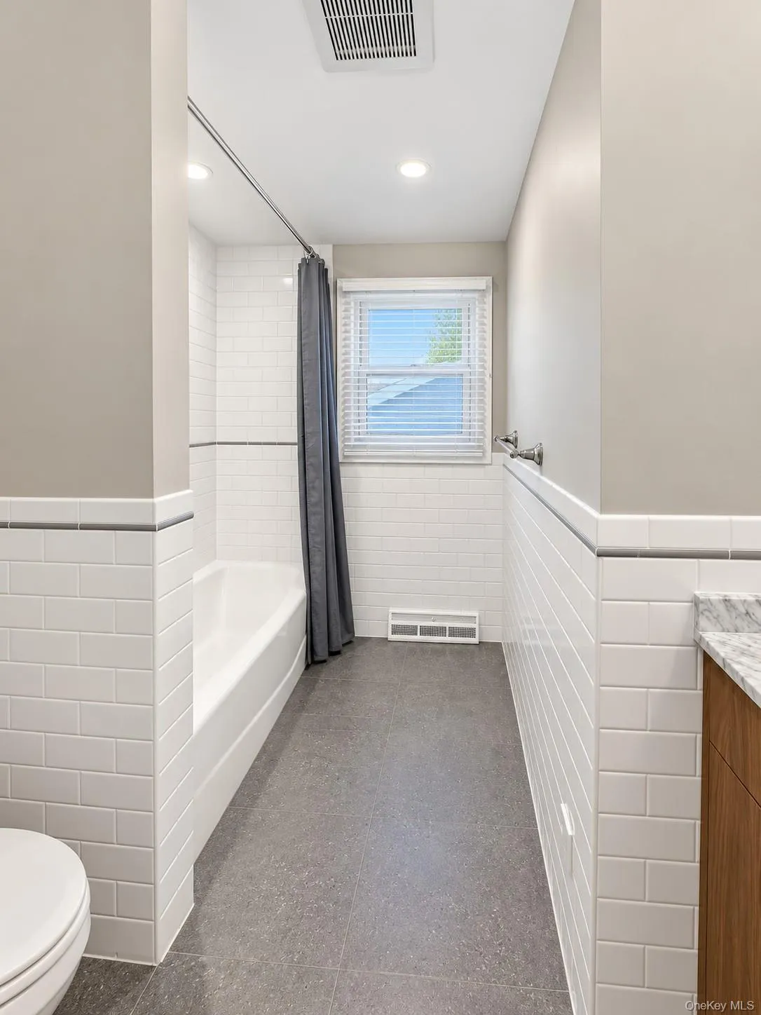 153 Central Avenue, Orangetown, NY, 2 Bedroom Bedrooms, 5 Room Rooms,1 BathroomBathrooms,Residential Lease,For Rent,Central,0,1059685 153 Central Avenue, Orangetown, NY, 2 Bedroom Bedrooms, 5 Room Rooms,1 BathroomBathrooms,Residential Lease,For Rent,Central,0,1059685