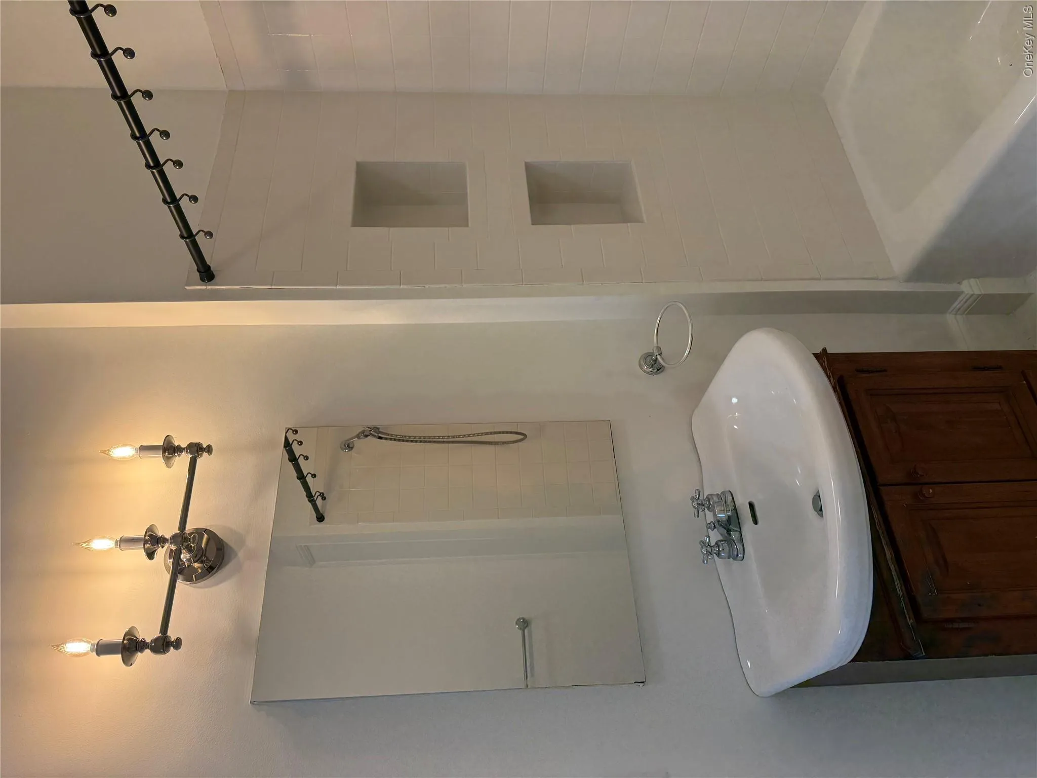 179 Main Street, Beacon, NY, 1 Bedroom Bedrooms, 3 Room Rooms,1 BathroomBathrooms,Residential Lease,For Rent,Main,0,1059694 179 Main Street, Beacon, NY, 1 Bedroom Bedrooms, 3 Room Rooms,1 BathroomBathrooms,Residential Lease,For Rent,Main,0,1059694