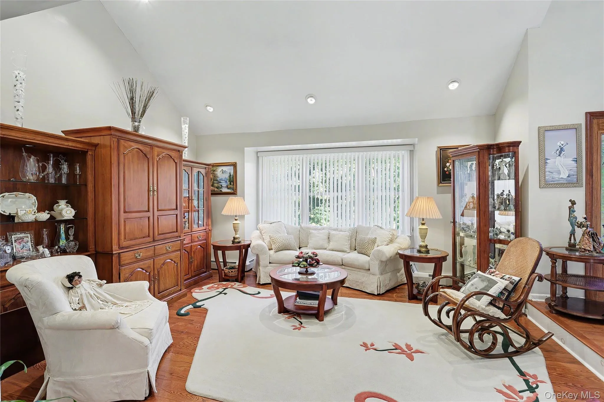 12 Stark Court, Clarkstown, NY, 6 Bedrooms Bedrooms, 13 Rooms Rooms,3 BathroomsBathrooms,Residential,For Rent,Stark,0,1059707 12 Stark Court, Clarkstown, NY, 6 Bedrooms Bedrooms, 13 Rooms Rooms,3 BathroomsBathrooms,Residential,For Rent,Stark,0,1059707