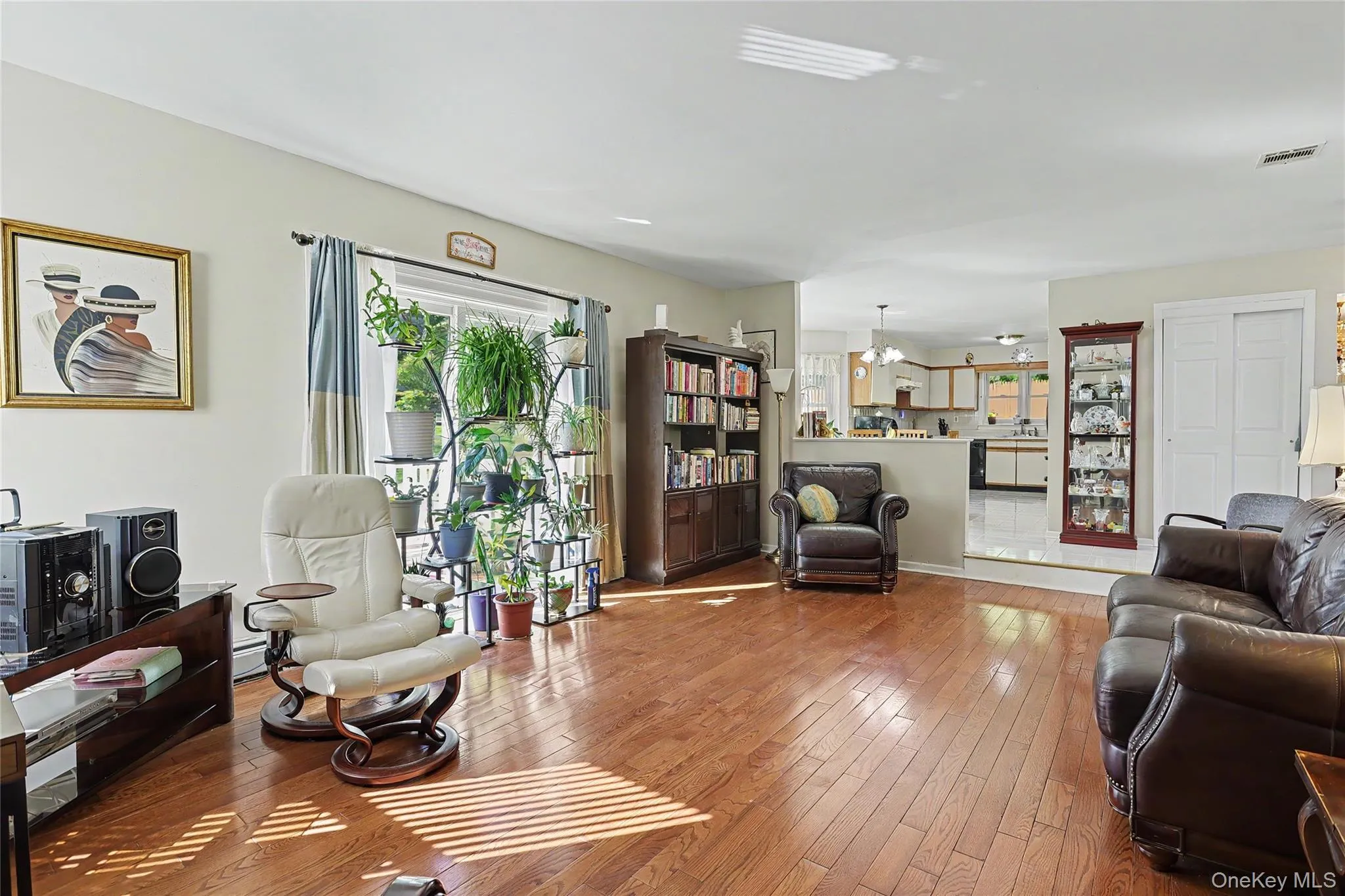 12 Stark Court, Clarkstown, NY, 6 Bedrooms Bedrooms, 13 Rooms Rooms,3 BathroomsBathrooms,Residential,For Rent,Stark,0,1059707 12 Stark Court, Clarkstown, NY, 6 Bedrooms Bedrooms, 13 Rooms Rooms,3 BathroomsBathrooms,Residential,For Rent,Stark,0,1059707