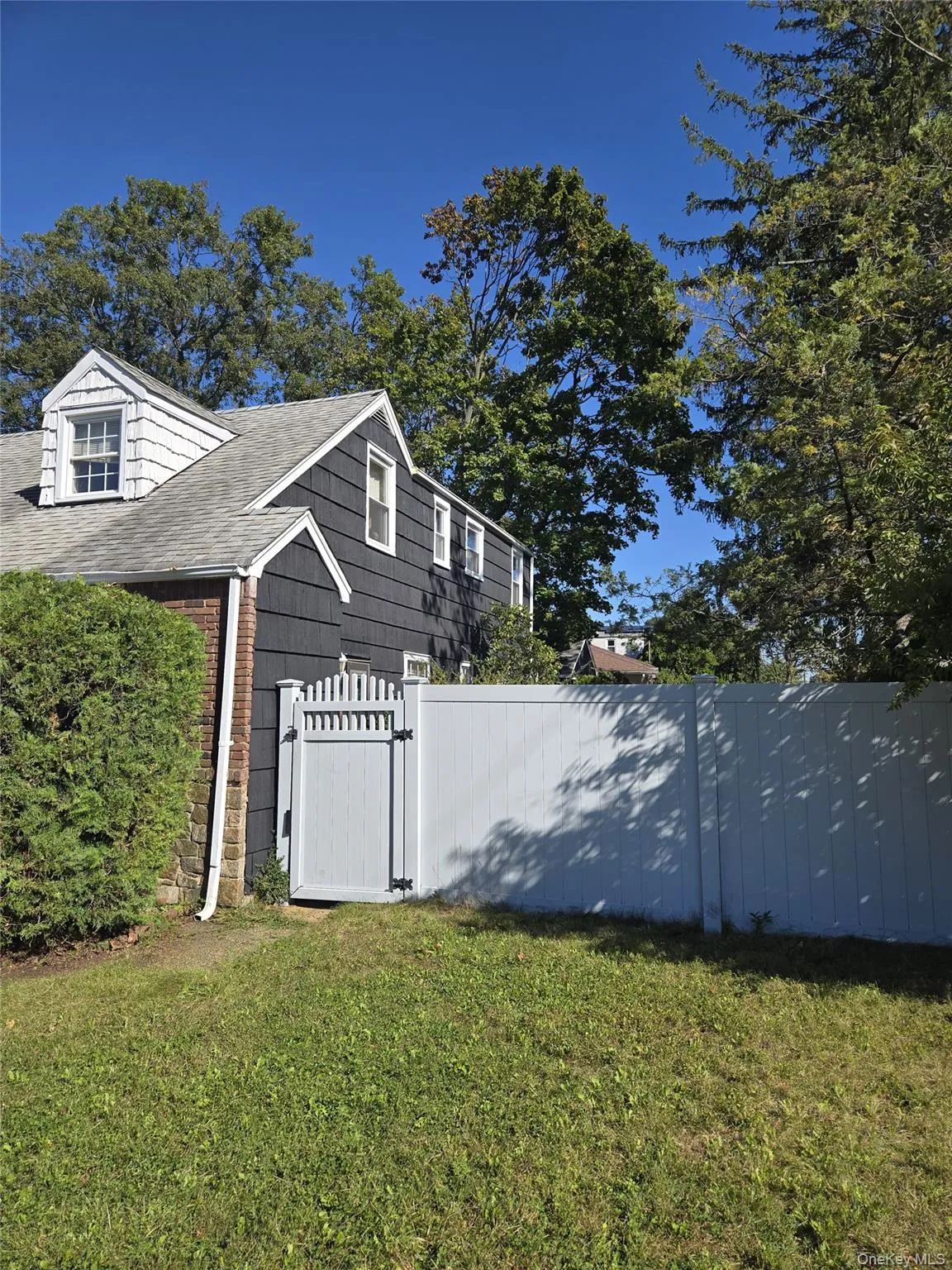 455 Walton Street, Hempstead, NY, 3 Bedrooms Bedrooms, 8 Rooms Rooms,2 BathroomsBathrooms,Residential,For Rent,Walton,0,1059714 455 Walton Street, Hempstead, NY, 3 Bedrooms Bedrooms, 8 Rooms Rooms,2 BathroomsBathrooms,Residential,For Rent,Walton,0,1059714