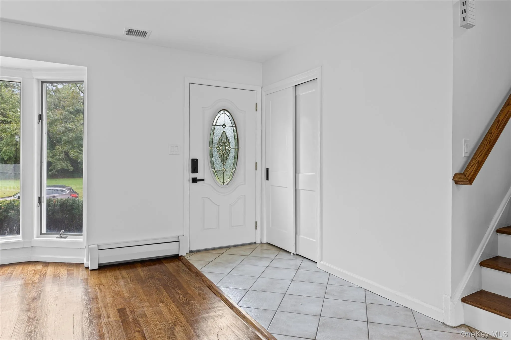 27 Schoenfield Lane, Huntington, NY, 3 Bedrooms Bedrooms, 7 Rooms Rooms,2 BathroomsBathrooms,Residential,For Rent,Schoenfield,0,1059715 27 Schoenfield Lane, Huntington, NY, 3 Bedrooms Bedrooms, 7 Rooms Rooms,2 BathroomsBathrooms,Residential,For Rent,Schoenfield,0,1059715