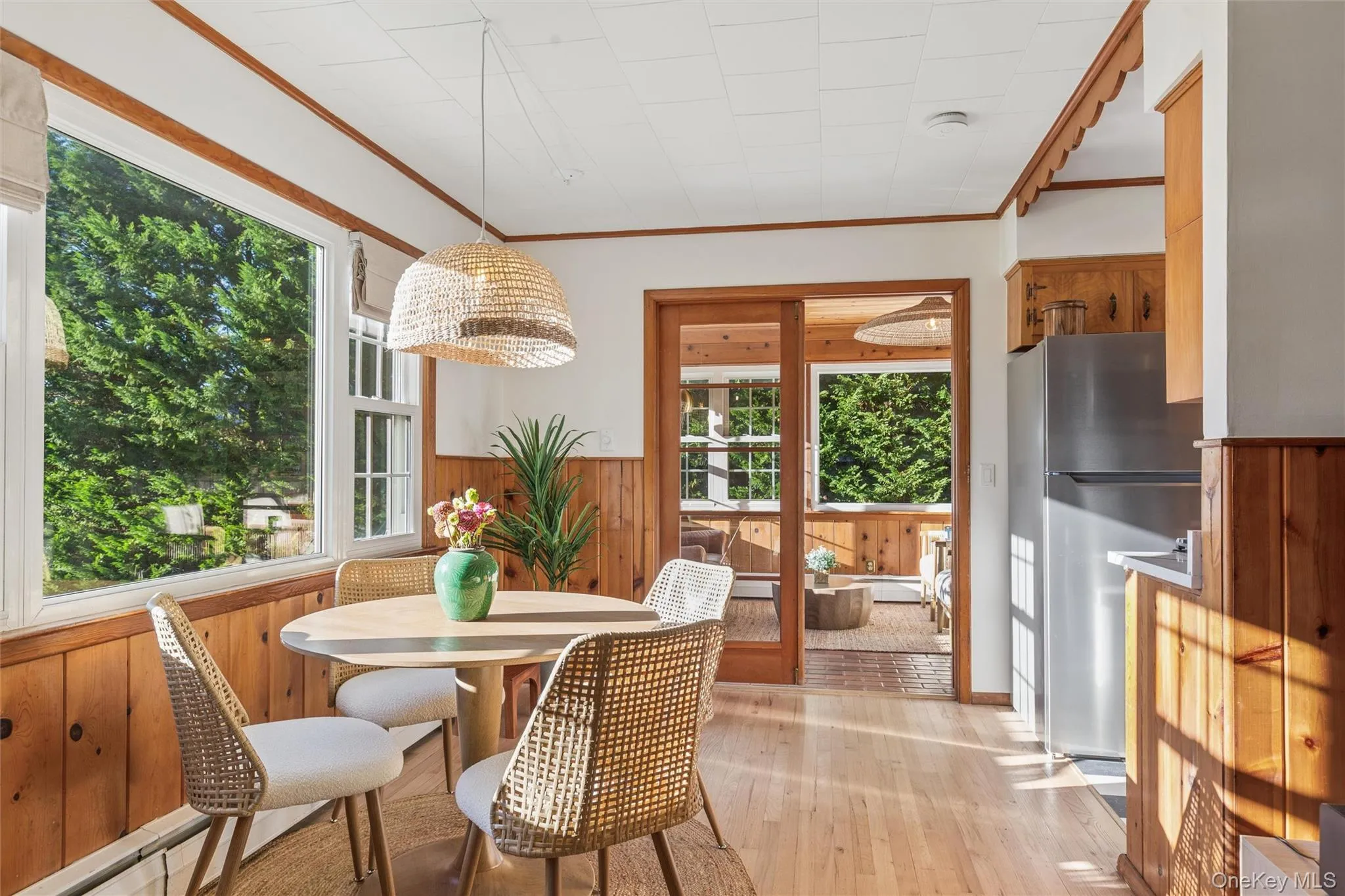 34 Westwood Drive, Southampton, NY, 2 Bedroom Bedrooms, 4 Room Rooms,1 BathroomBathrooms,Residential Lease,For Rent,Westwood,0,1059719 34 Westwood Drive, Southampton, NY, 2 Bedroom Bedrooms, 4 Room Rooms,1 BathroomBathrooms,Residential Lease,For Rent,Westwood,0,1059719