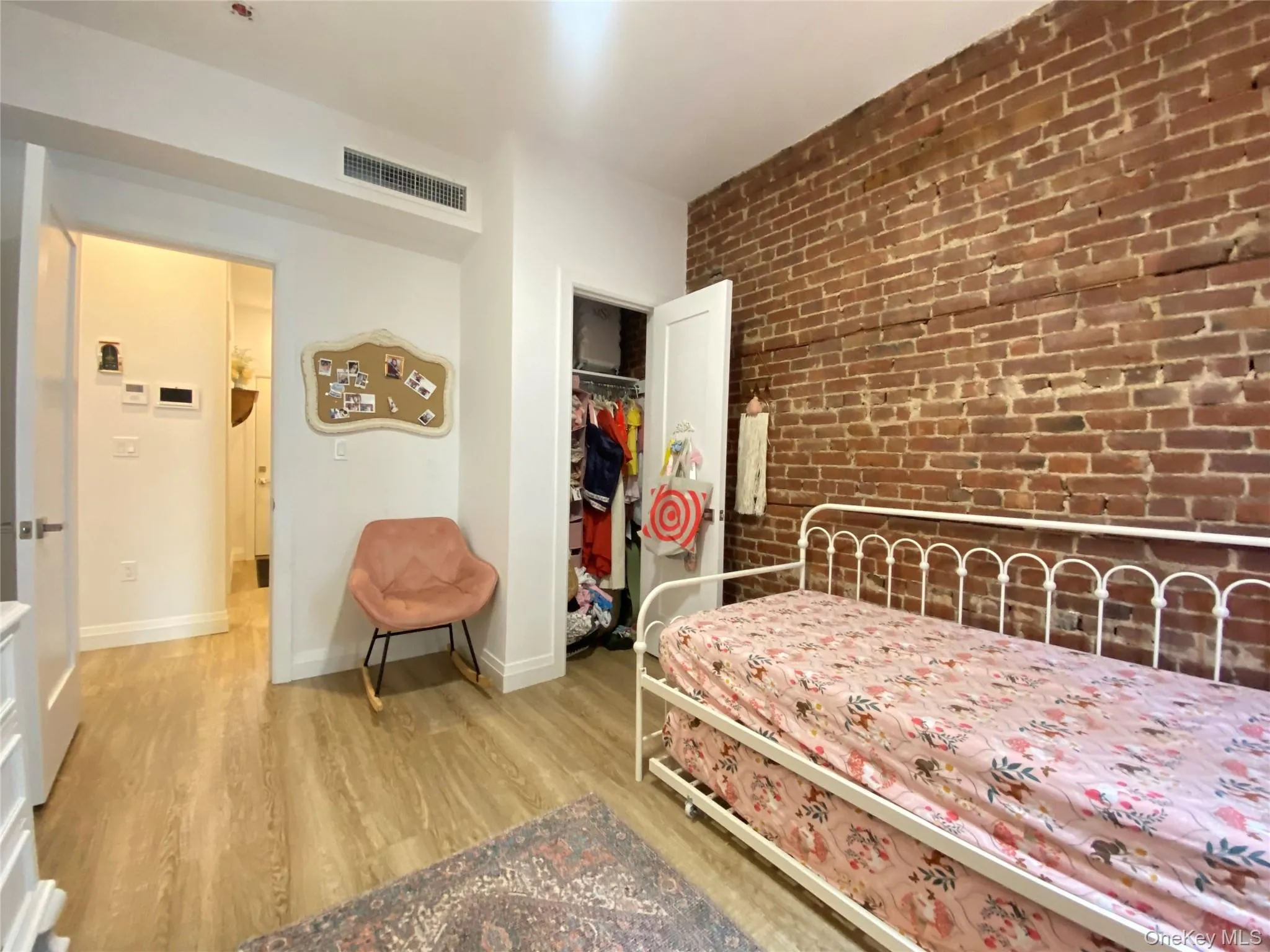 4112 20th Avenue, New York, NY, 3 Bedroom Bedrooms, 10 Room Rooms,3 BathroomBathrooms,Residential Lease,For Rent,20th,0,1059725 4112 20th Avenue, New York, NY, 3 Bedroom Bedrooms, 10 Room Rooms,3 BathroomBathrooms,Residential Lease,For Rent,20th,0,1059725