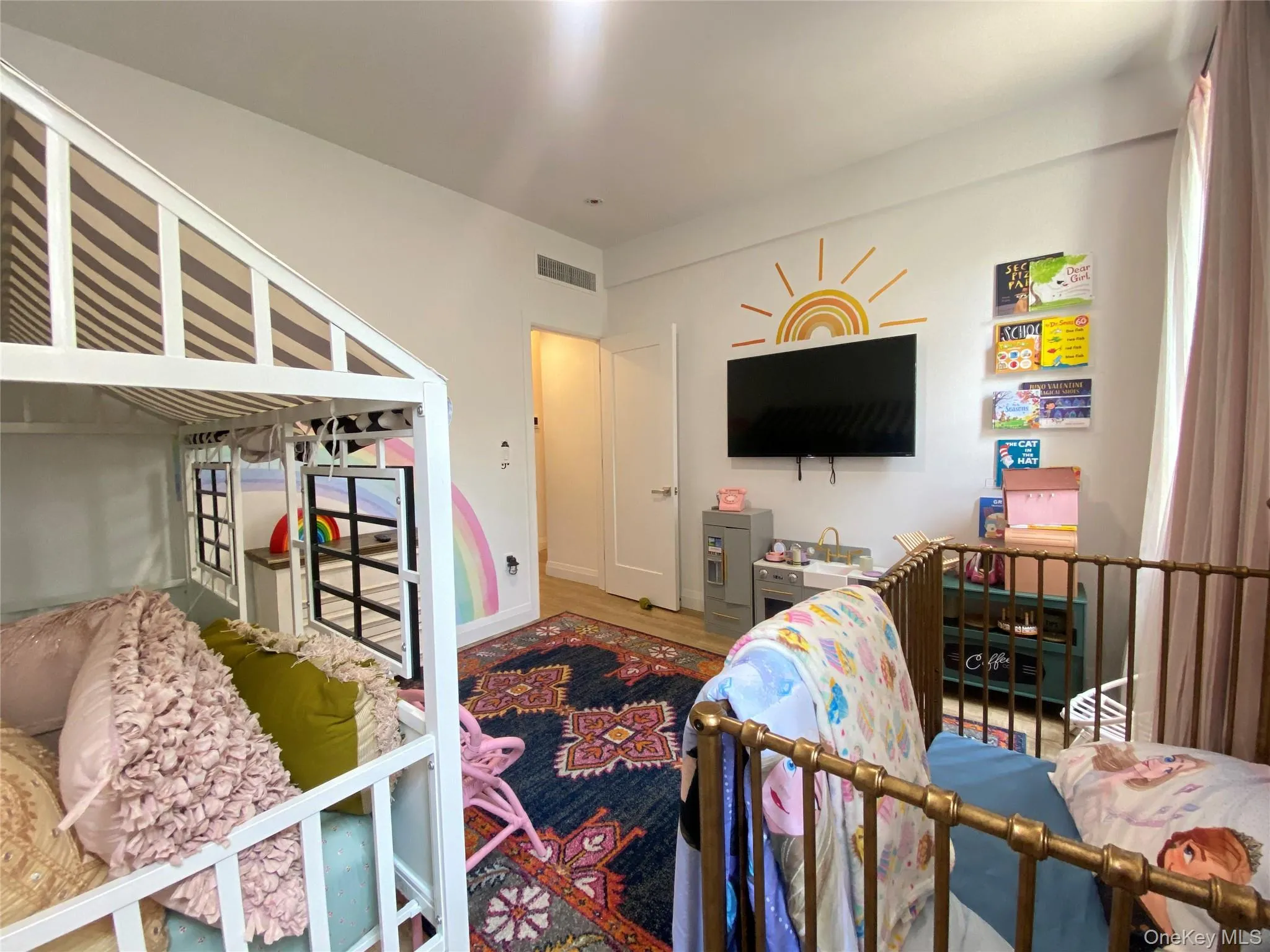 4112 20th Avenue, New York, NY, 3 Bedroom Bedrooms, 10 Room Rooms,3 BathroomBathrooms,Residential Lease,For Rent,20th,0,1059725 4112 20th Avenue, New York, NY, 3 Bedroom Bedrooms, 10 Room Rooms,3 BathroomBathrooms,Residential Lease,For Rent,20th,0,1059725