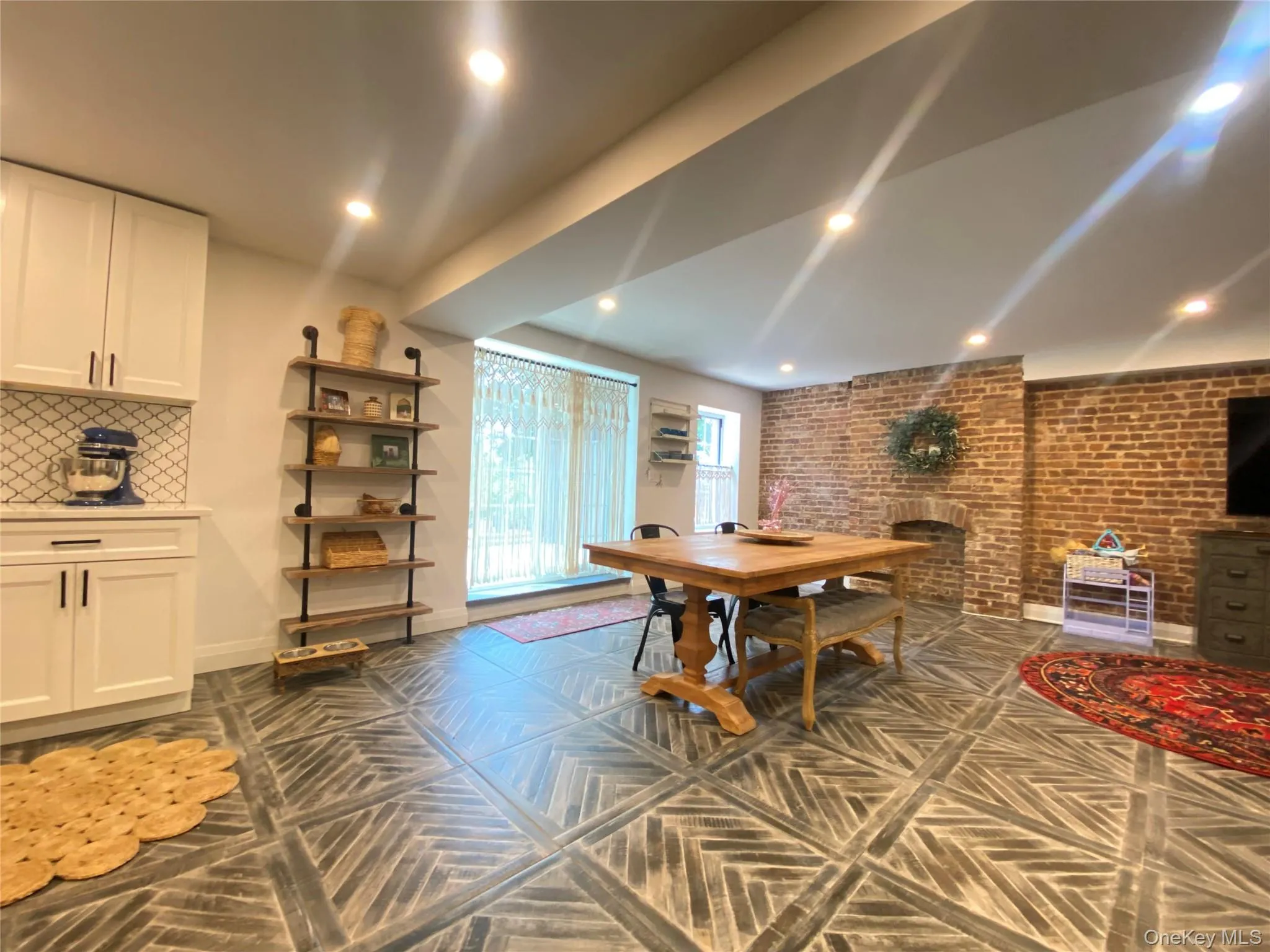 4112 20th Avenue, New York, NY, 3 Bedroom Bedrooms, 10 Room Rooms,3 BathroomBathrooms,Residential Lease,For Rent,20th,0,1059725 4112 20th Avenue, New York, NY, 3 Bedroom Bedrooms, 10 Room Rooms,3 BathroomBathrooms,Residential Lease,For Rent,20th,0,1059725