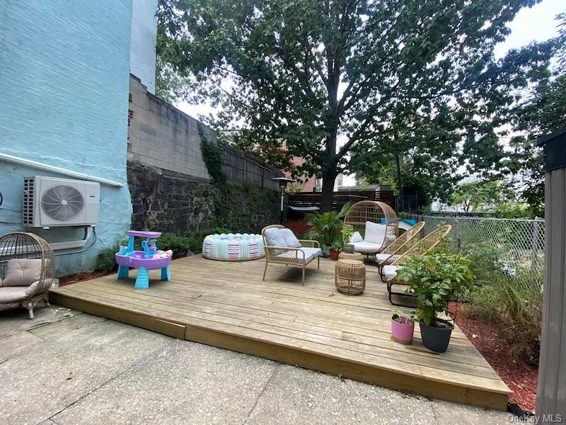 4112 20th Avenue, New York, NY, 3 Bedroom Bedrooms, 10 Room Rooms,3 BathroomBathrooms,Residential Lease,For Rent,20th,0,1059725 4112 20th Avenue, New York, NY, 3 Bedroom Bedrooms, 10 Room Rooms,3 BathroomBathrooms,Residential Lease,For Rent,20th,0,1059725