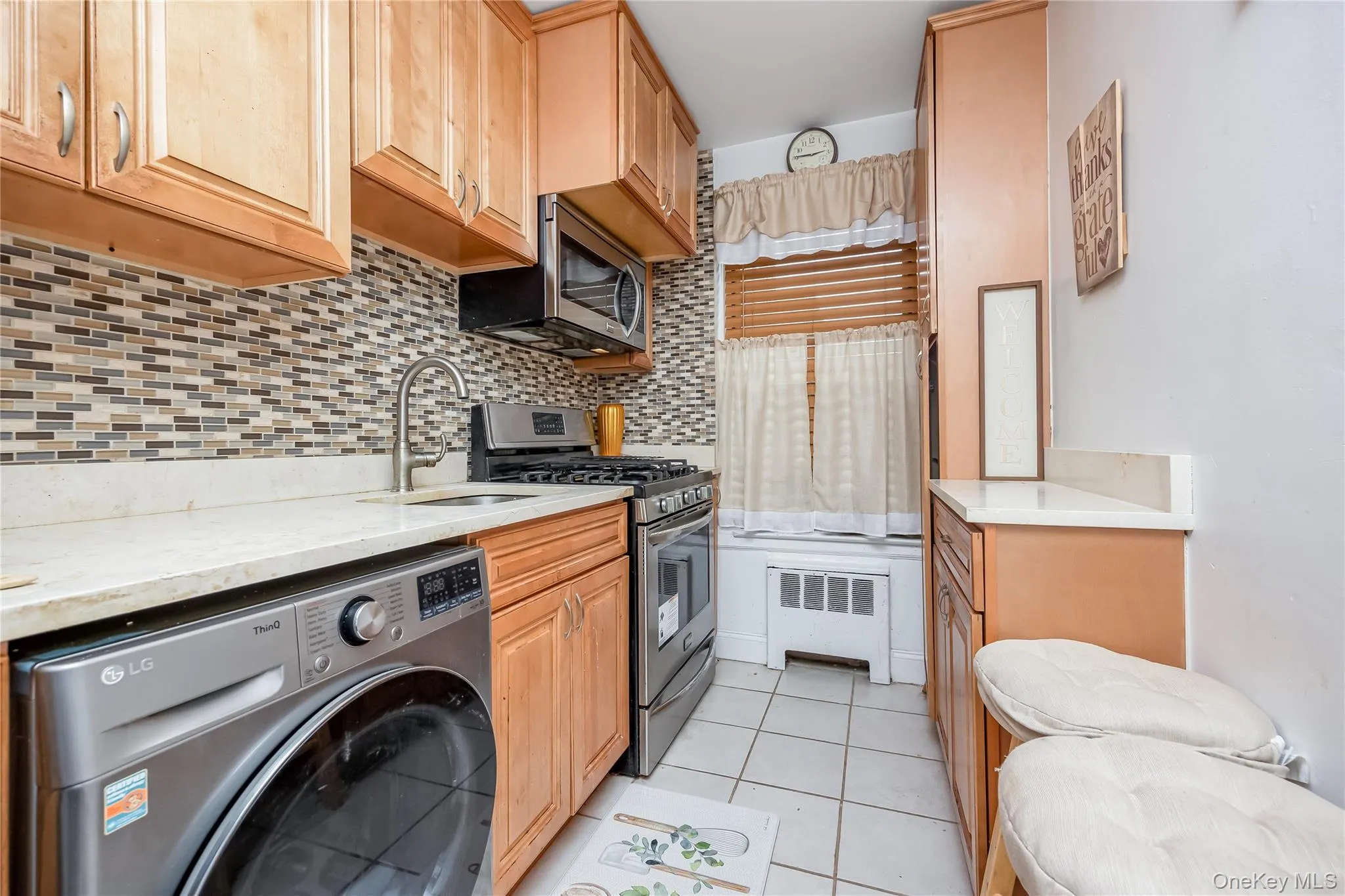 138-32 68th Drive, New York, NY, 1 Bedroom Bedrooms, 5 Rooms Rooms,1 BathroomBathrooms,Residential,For Rent,68th,0,1059732 138-32 68th Drive, New York, NY, 1 Bedroom Bedrooms, 5 Rooms Rooms,1 BathroomBathrooms,Residential,For Rent,68th,0,1059732