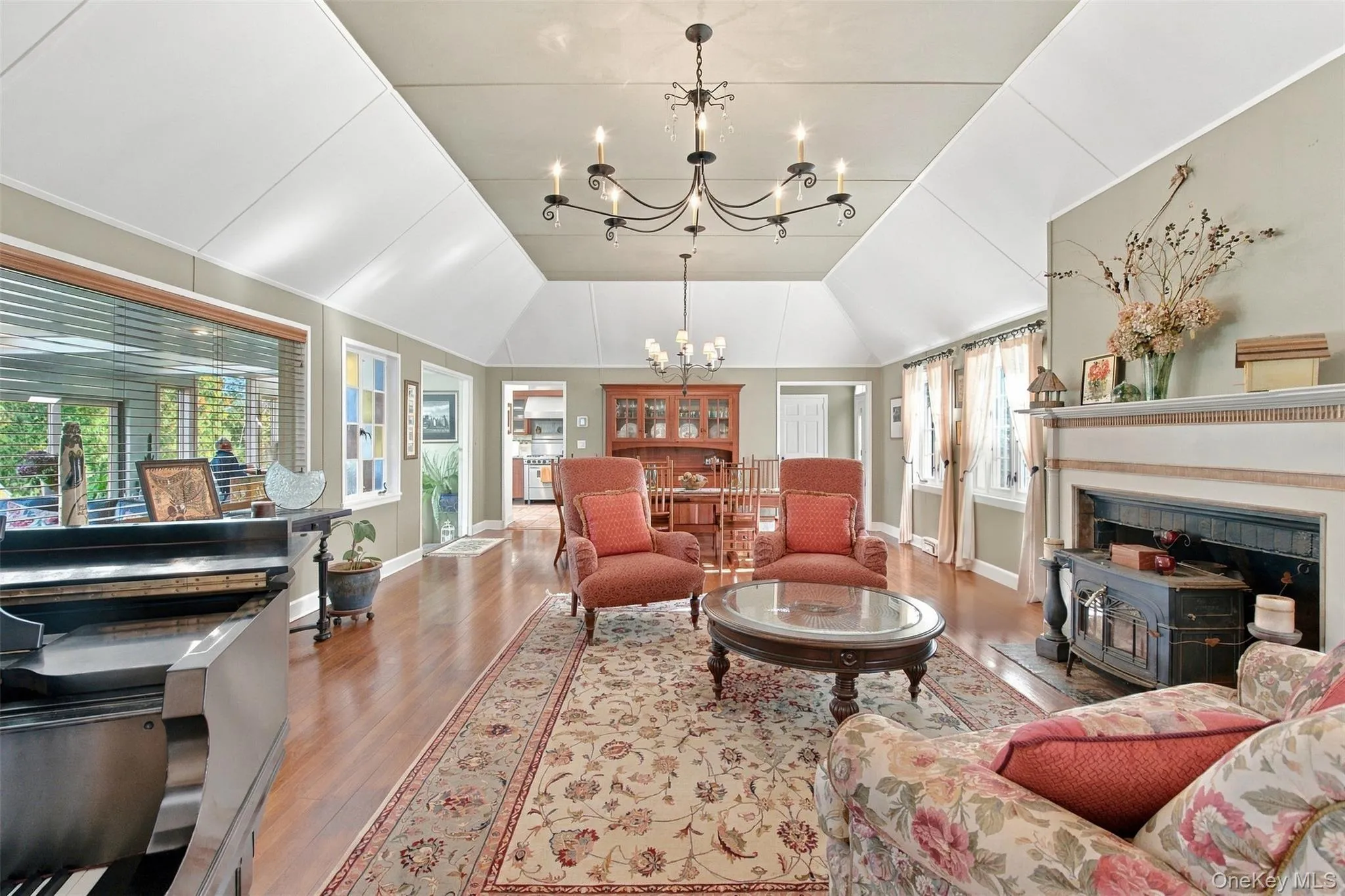160 Couch Road, Patterson, NY, 6 Bedrooms Bedrooms, 15 Rooms Rooms,5 BathroomsBathrooms,Residential,For Rent,Couch,0,1059740 160 Couch Road, Patterson, NY, 6 Bedrooms Bedrooms, 15 Rooms Rooms,5 BathroomsBathrooms,Residential,For Rent,Couch,0,1059740