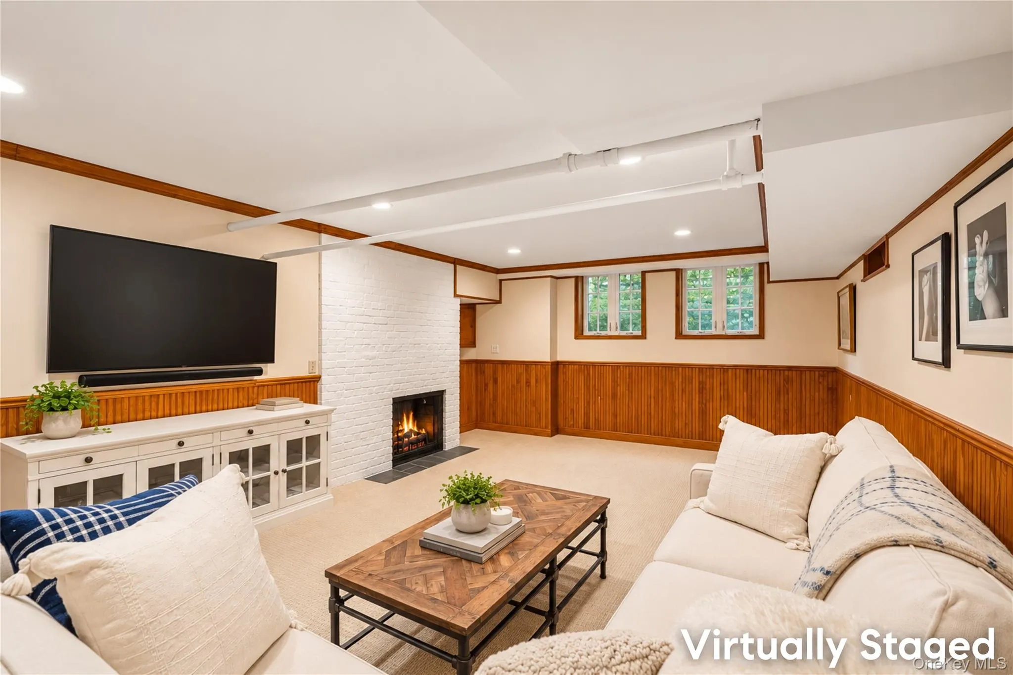 34 Wensley Drive, North Hempstead, NY, 5 Bedrooms Bedrooms, 9 Rooms Rooms,3 BathroomsBathrooms,Residential,For Rent,Wensley,0,1059746 34 Wensley Drive, North Hempstead, NY, 5 Bedrooms Bedrooms, 9 Rooms Rooms,3 BathroomsBathrooms,Residential,For Rent,Wensley,0,1059746
