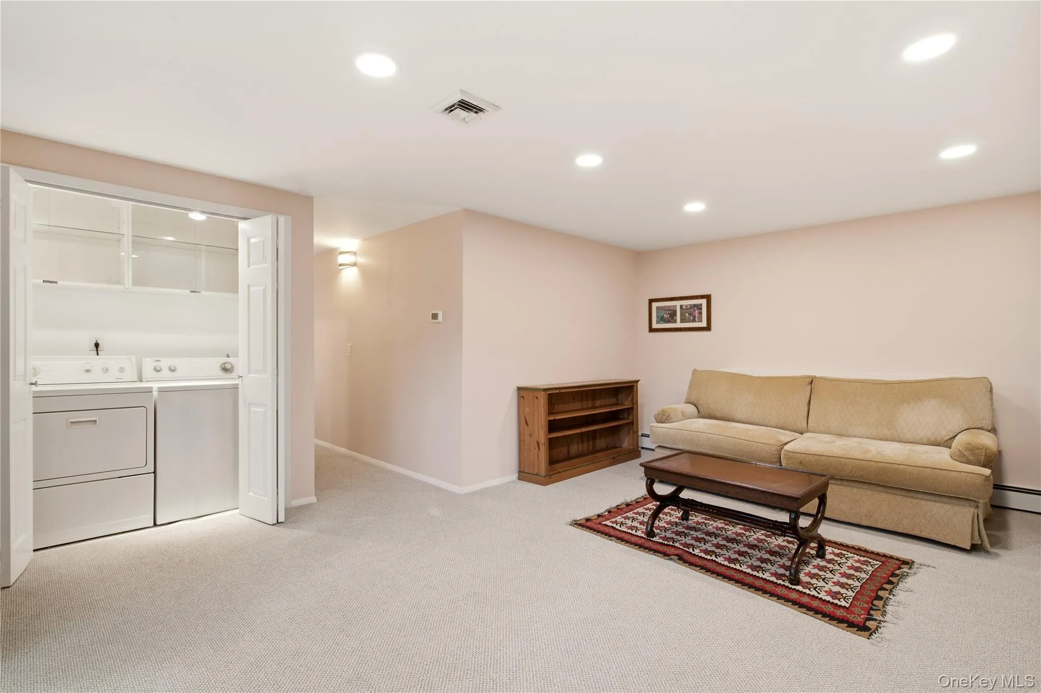 12 Sandy Hollow Road, Huntington, NY, 3 Bedrooms Bedrooms, 7 Rooms Rooms,3 BathroomsBathrooms,Residential,For Rent,Sandy Hollow,0,1059747 12 Sandy Hollow Road, Huntington, NY, 3 Bedrooms Bedrooms, 7 Rooms Rooms,3 BathroomsBathrooms,Residential,For Rent,Sandy Hollow,0,1059747
