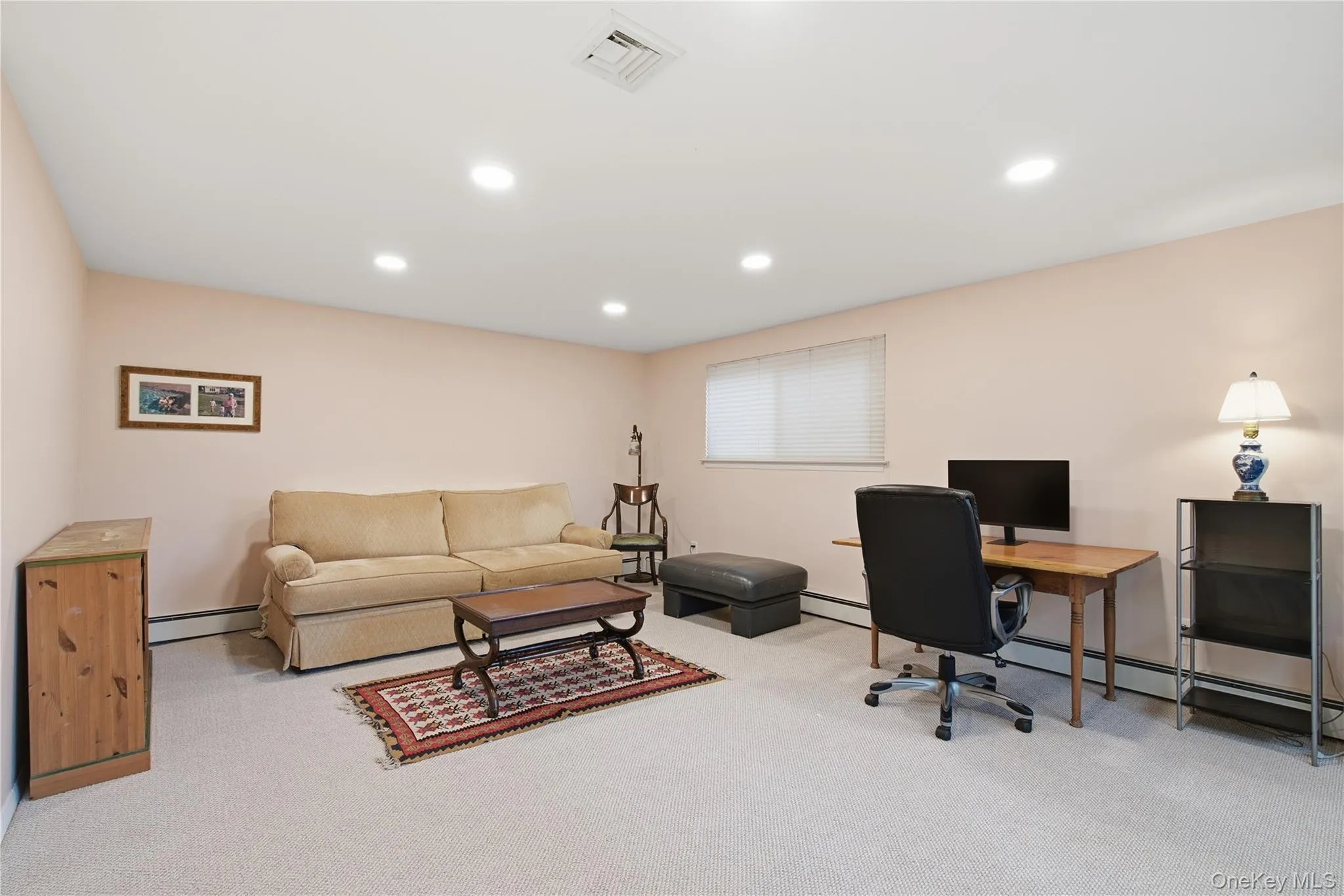 12 Sandy Hollow Road, Huntington, NY, 3 Bedrooms Bedrooms, 7 Rooms Rooms,3 BathroomsBathrooms,Residential,For Rent,Sandy Hollow,0,1059747 12 Sandy Hollow Road, Huntington, NY, 3 Bedrooms Bedrooms, 7 Rooms Rooms,3 BathroomsBathrooms,Residential,For Rent,Sandy Hollow,0,1059747