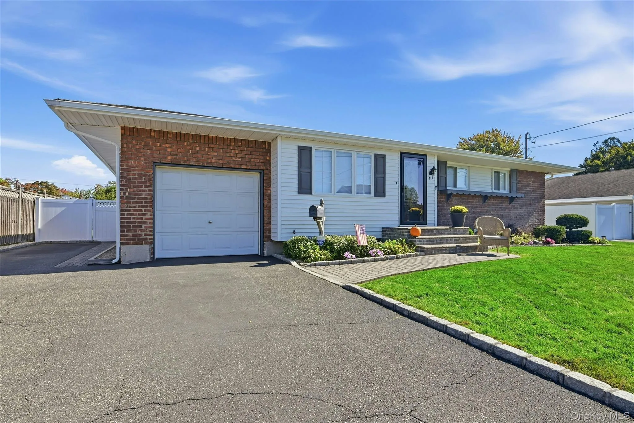 71 14th Street, Babylon, NY, 3 Bedrooms Bedrooms, 8 Rooms Rooms,1 BathroomBathrooms,Residential,For Rent,14th,0,1059748 71 14th Street, Babylon, NY, 3 Bedrooms Bedrooms, 8 Rooms Rooms,1 BathroomBathrooms,Residential,For Rent,14th,0,1059748