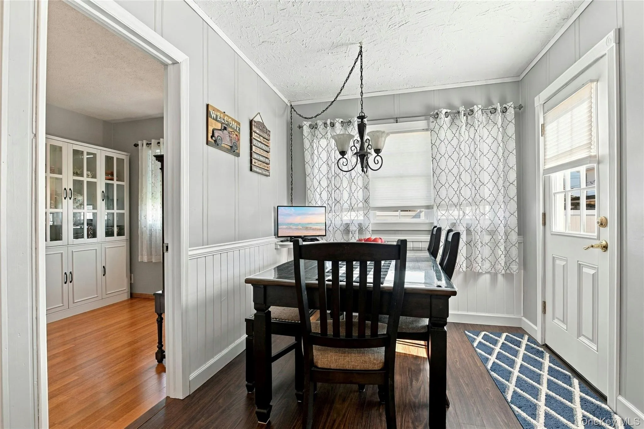 71 14th Street, Babylon, NY, 3 Bedrooms Bedrooms, 8 Rooms Rooms,1 BathroomBathrooms,Residential,For Rent,14th,0,1059748 71 14th Street, Babylon, NY, 3 Bedrooms Bedrooms, 8 Rooms Rooms,1 BathroomBathrooms,Residential,For Rent,14th,0,1059748