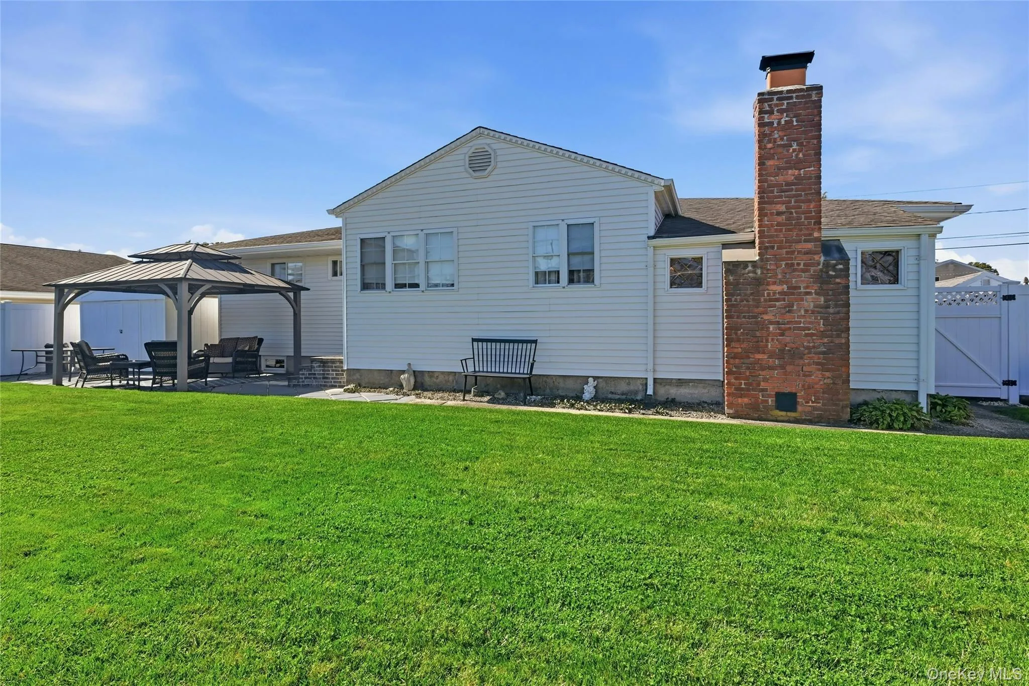 71 14th Street, Babylon, NY, 3 Bedrooms Bedrooms, 8 Rooms Rooms,1 BathroomBathrooms,Residential,For Rent,14th,0,1059748 71 14th Street, Babylon, NY, 3 Bedrooms Bedrooms, 8 Rooms Rooms,1 BathroomBathrooms,Residential,For Rent,14th,0,1059748