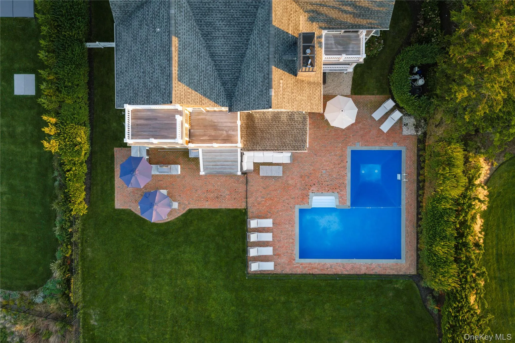 1000 Sound Drive, Southold, NY, 5 Bedrooms Bedrooms, 10 Rooms Rooms,4 BathroomsBathrooms,Residential,For Rent,Sound,0,1059750 1000 Sound Drive, Southold, NY, 5 Bedrooms Bedrooms, 10 Rooms Rooms,4 BathroomsBathrooms,Residential,For Rent,Sound,0,1059750